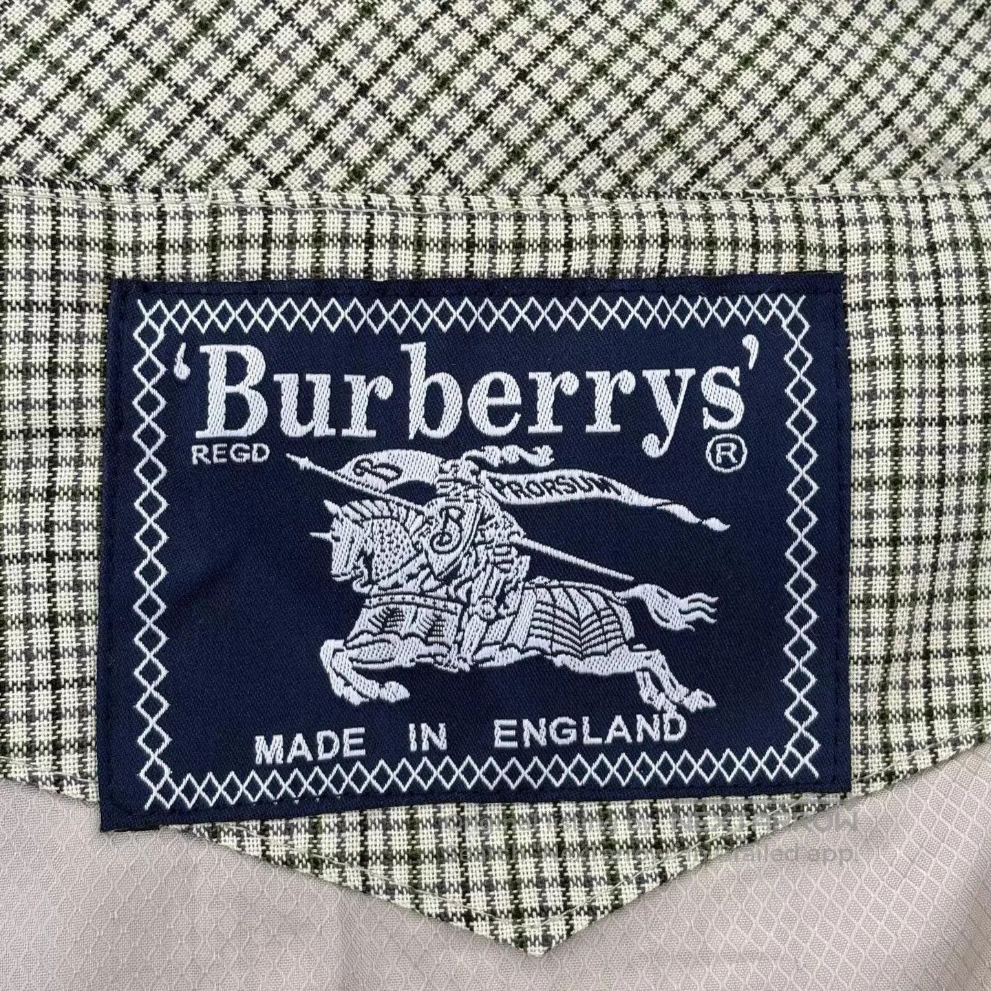 Burberry Gray Check Zip. Size US M / EU 48-50 / 2 - 3 Thumbnail