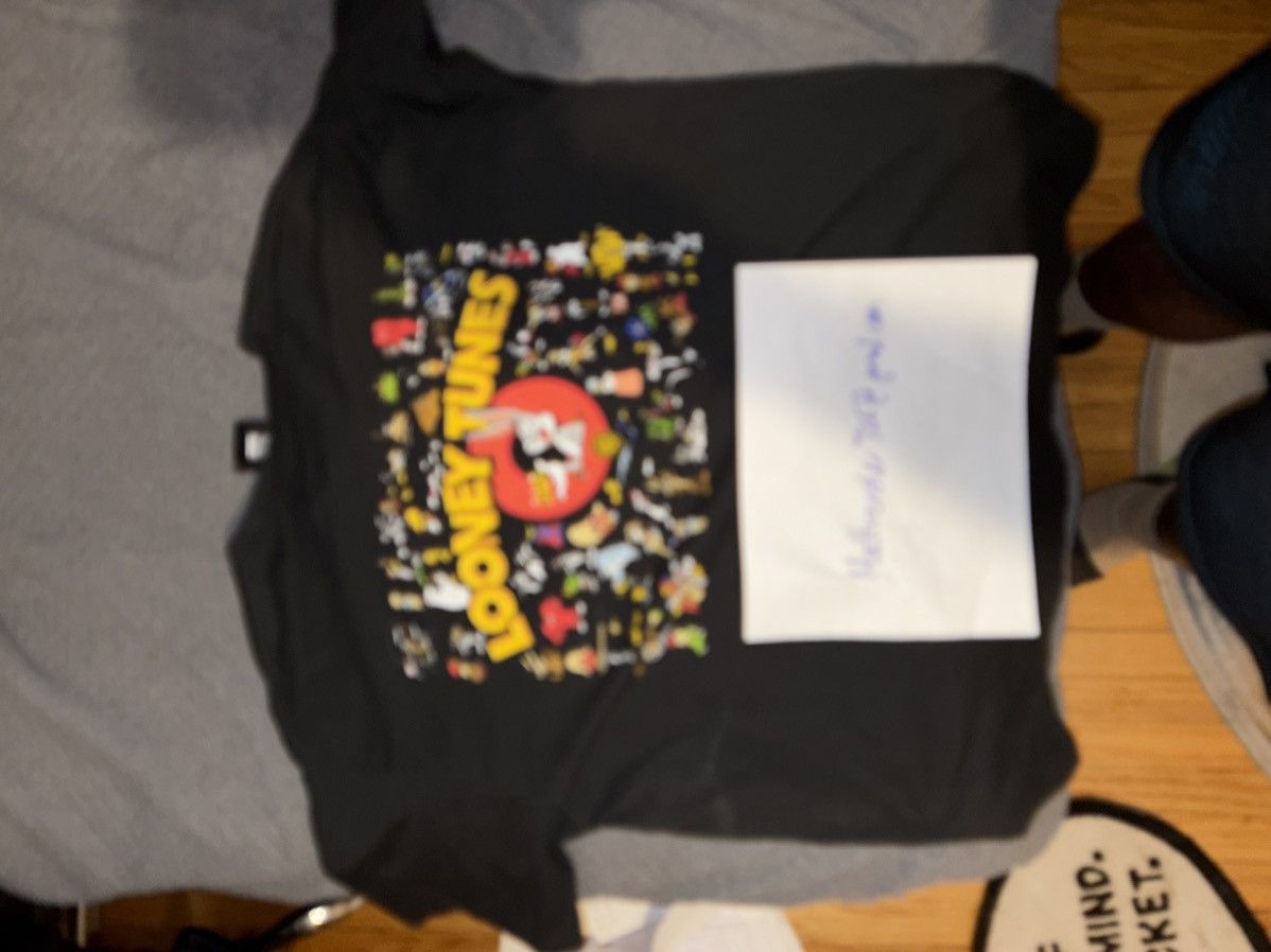 Kith Kith X Looney Tunes That’s All Folks Tee black Size US L / EU 52-54 / 3 - 3 Thumbnail