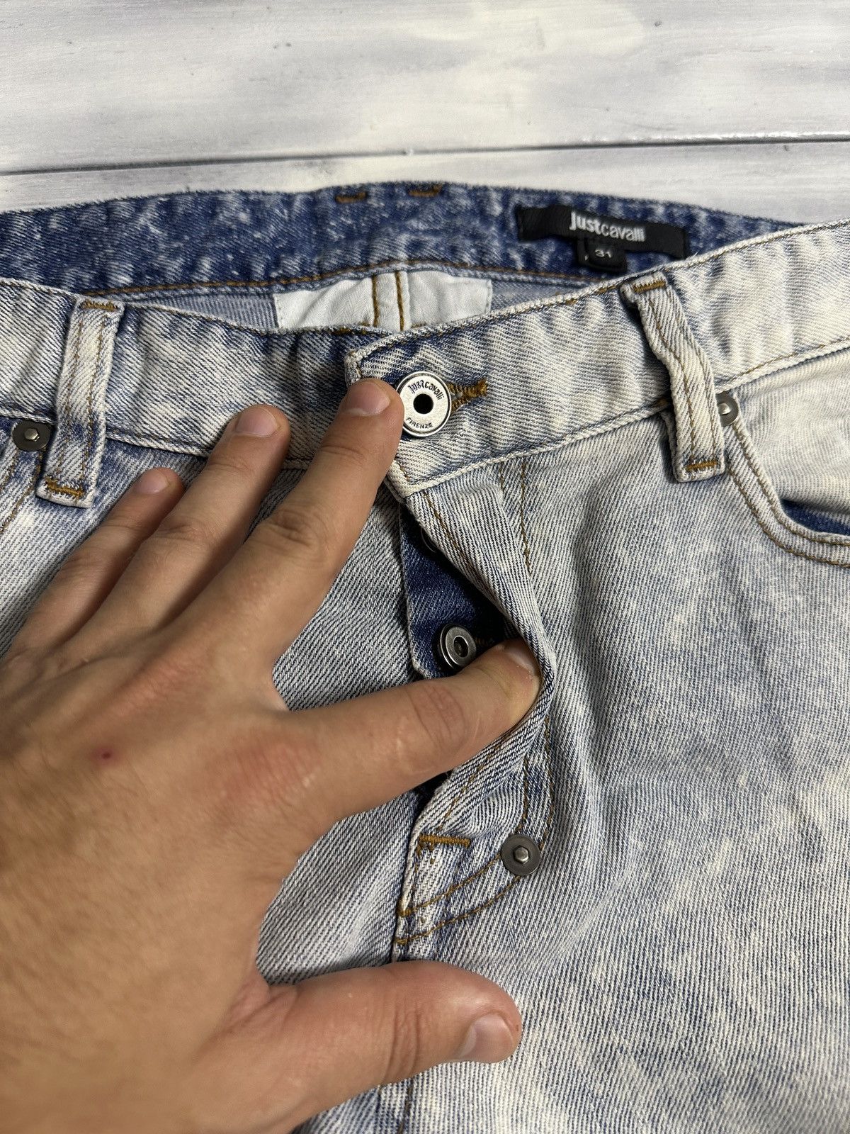 Just Cavalli Rare Luxury Jeans Just Cavalli Distressed Denim Size 31 Size US 31 - 4 Thumbnail