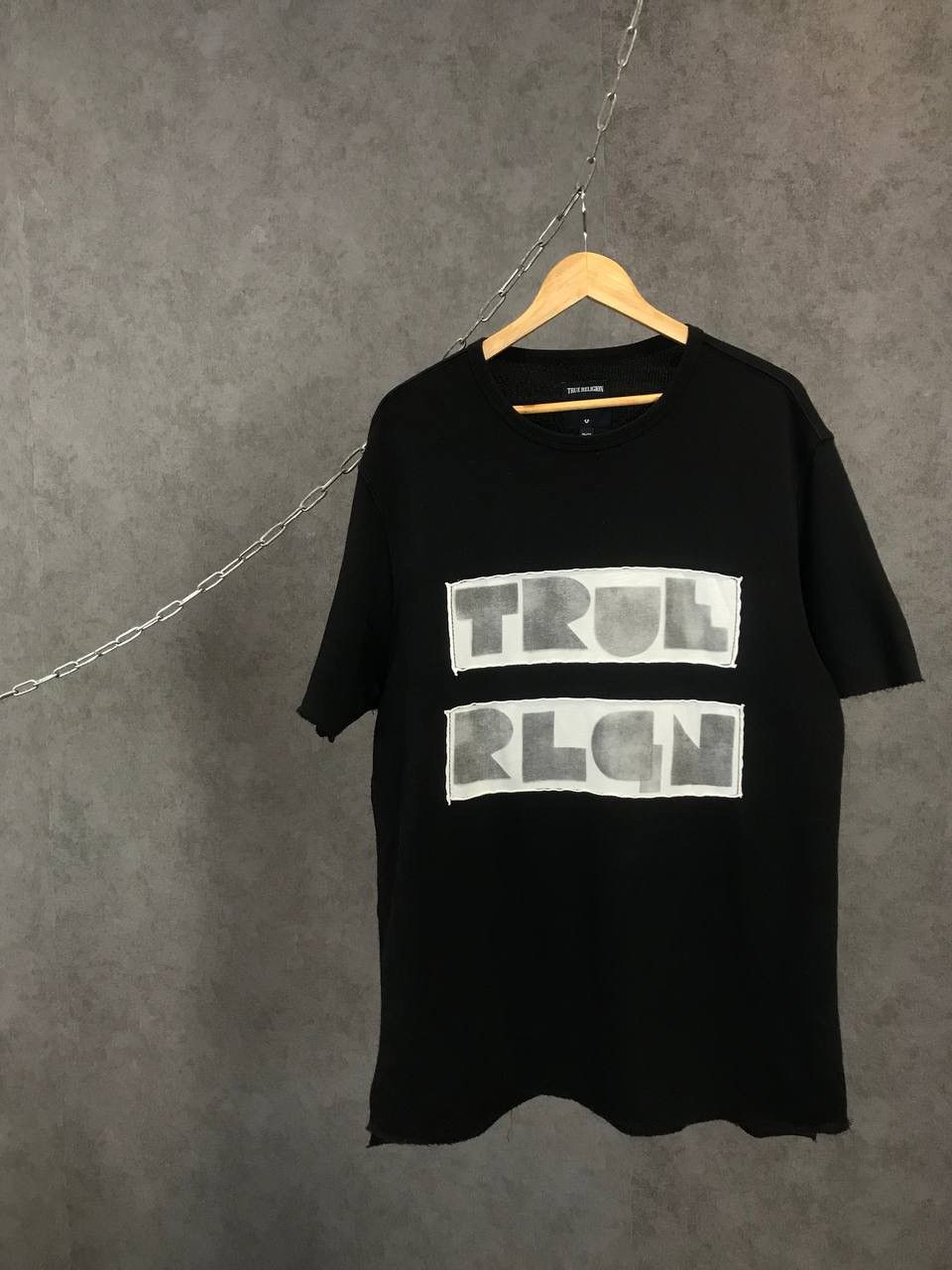Japanese Brand × True Religion True Religion Japanese designer big logo distressed tee Size US XL / EU 56 / 4 - 1 Thumbnail