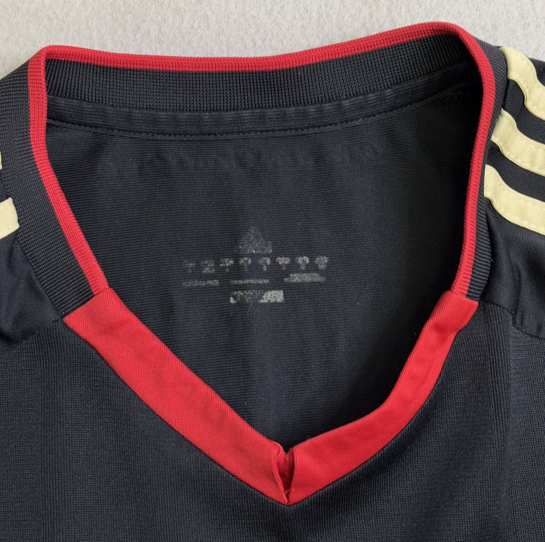 Adidas Germany 2010 Schweinsteiger #7 Adidas Football Jersey Size S Size US S / EU 44-46 / 1 - 18 Thumbnail