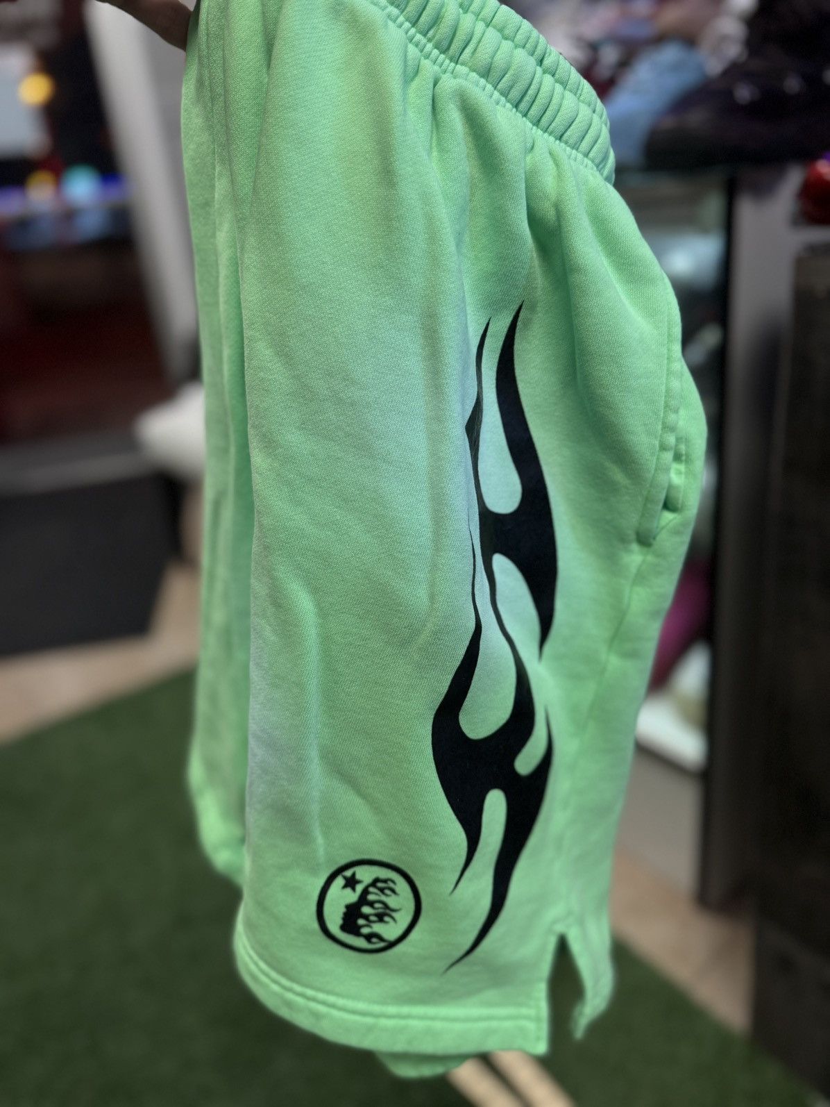 HELLSTAR Hellstar Flame Shorts Green Size XXL (Brand New) Size US 36 / EU 52 - 3 Thumbnail