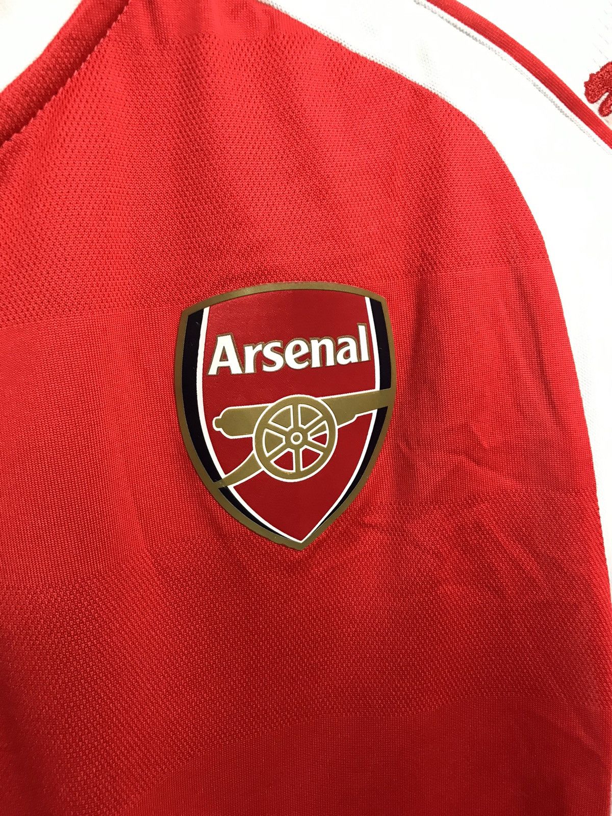 Puma Arsenal Streetwear soccer jersey Size US M / EU 48-50 / 2 - 4 Thumbnail
