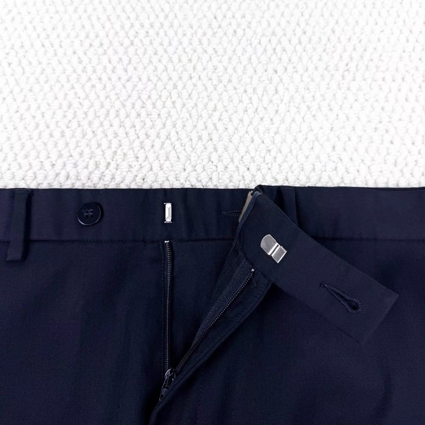 Dior Dior Black Wool Belted Tailored Trousers 48 Unisex Size US 32 / EU 48 - 3 Thumbnail