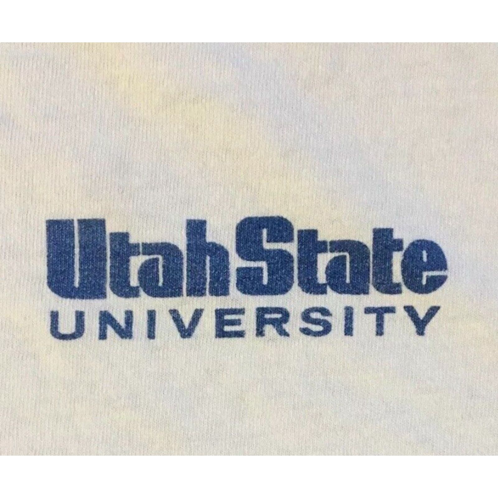 Vintage VINTAGE Utah State Aggies Shirt L White 90s Distressed Grunge College School T-Shirt Men Short Sleeve Size US L / EU 52-54 / 3 - 4 Thumbnail