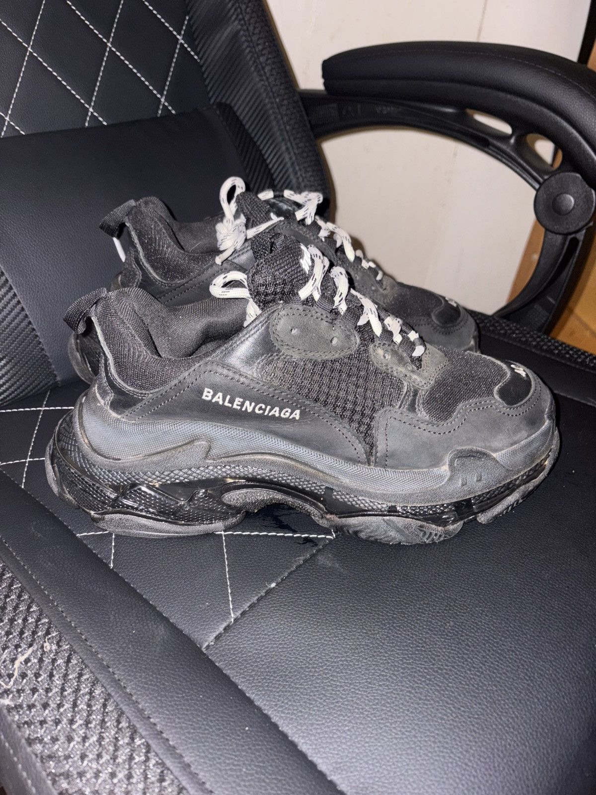 Balenciaga Balenciaga Triple S Clear sole Size US 7 / EU 40 - 2 Thumbnail
