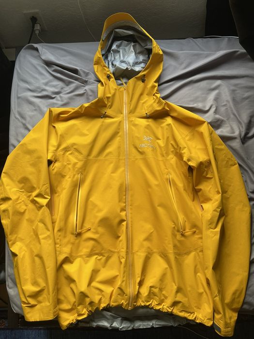 Arc'Teryx Arc'teryx Beta SL Gore-Tex Hybrid Jacket | Grailed