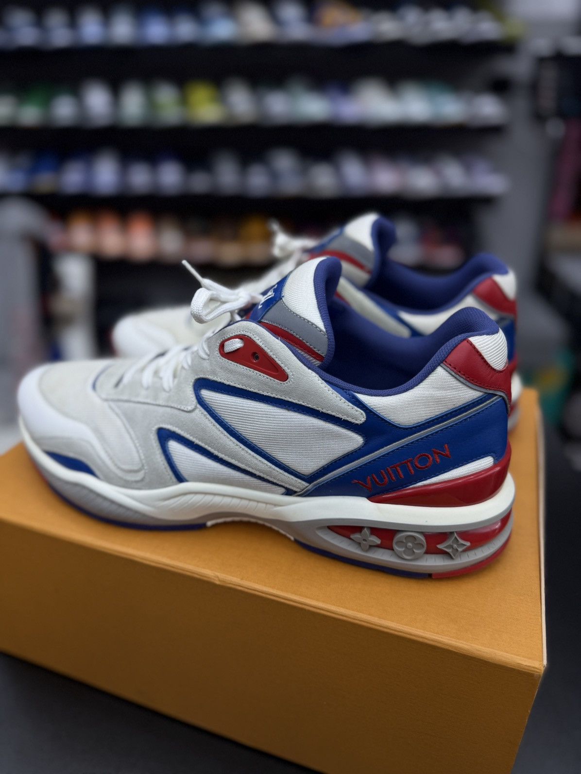 Louis Vuitton Louis Vuitton Runner Sneakers Men 11LV/12US Size US 12 / EU 45 - 10 Thumbnail