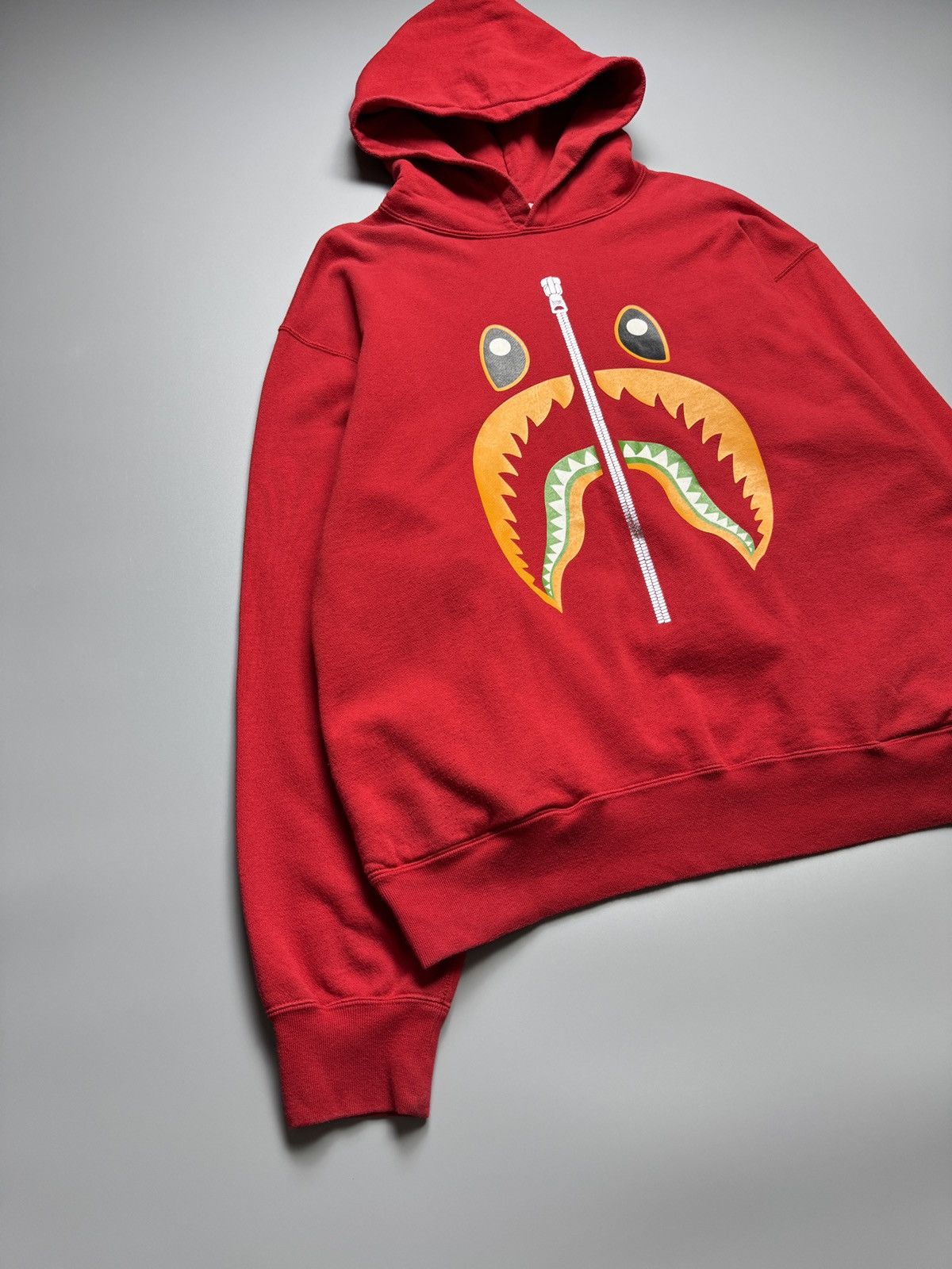 Bape Bape - Nigo Era 2005 Shark Hoodie Jacket Size US L / EU 52-54 / 3 - 3 Thumbnail