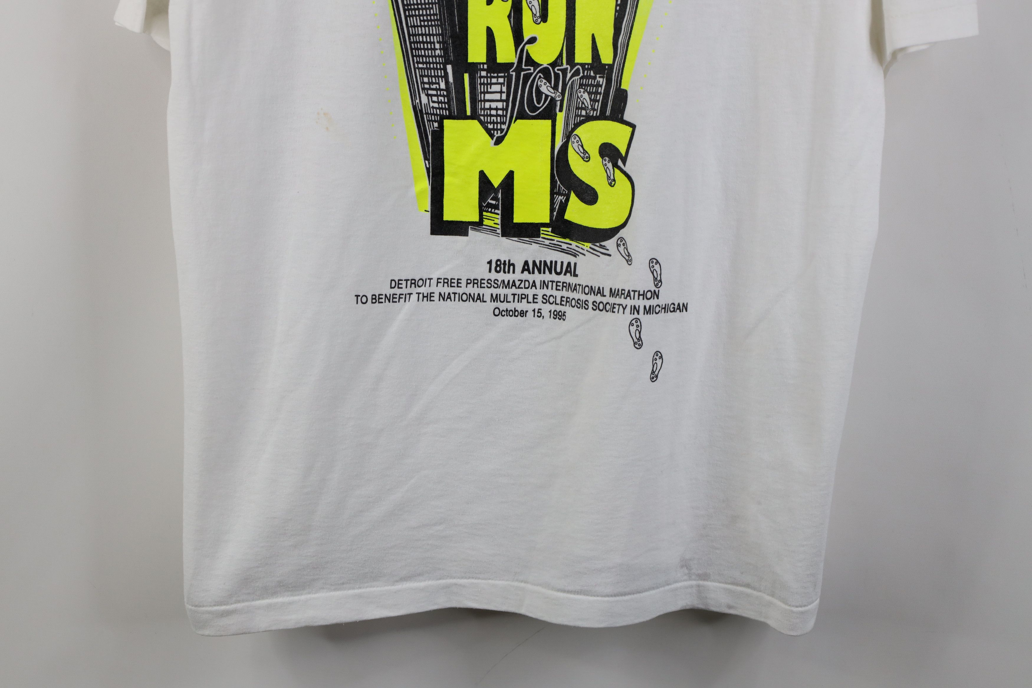 Vintage Vintage 90s Run For MS Detroit Free Press Marathon T-Shirt Size US L / EU 52-54 / 3 - 3 Thumbnail
