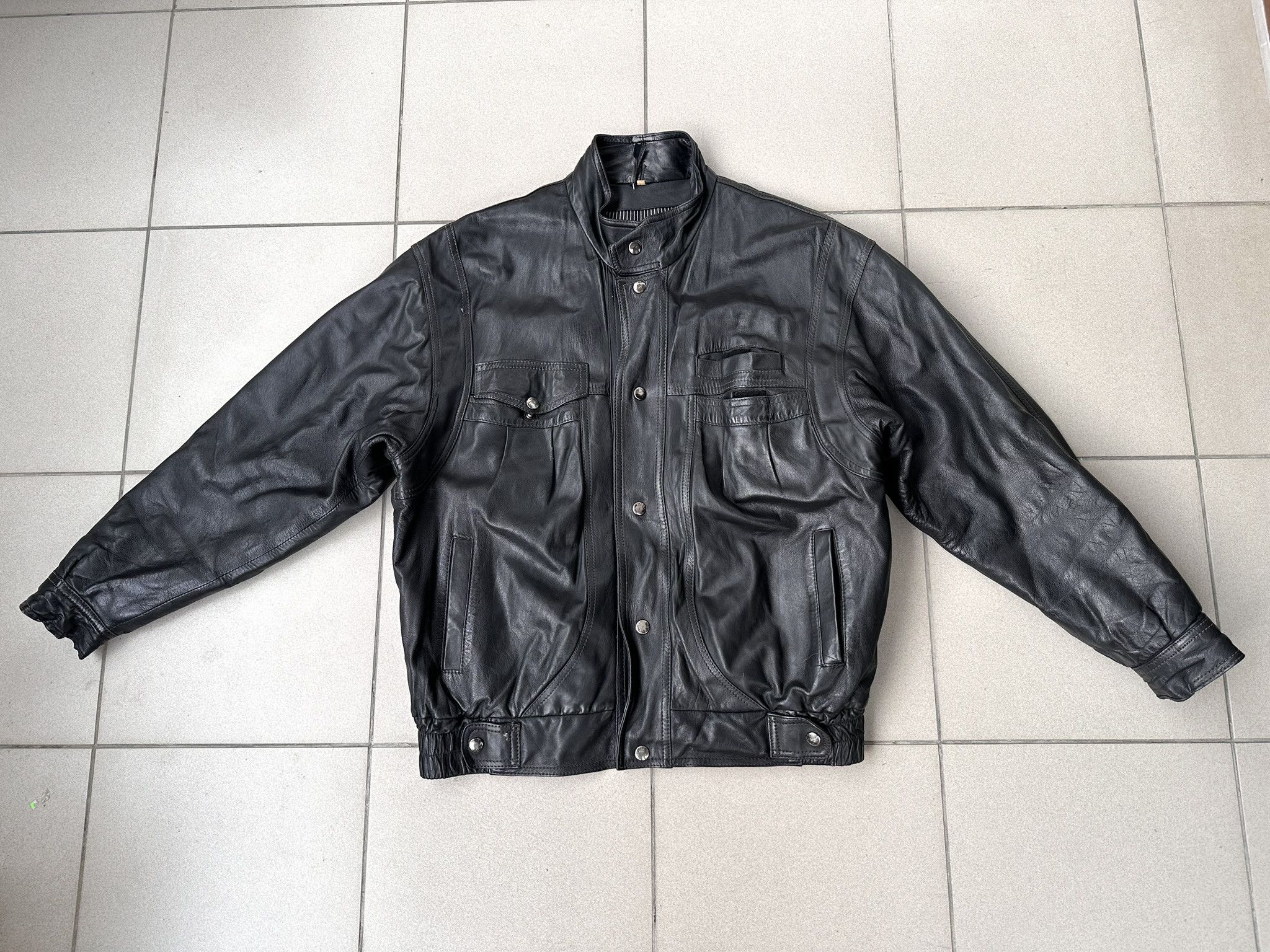 Leather Leather jacket avant garde boxy bomber Size US M / EU 48-50 / 2 - 4 Thumbnail