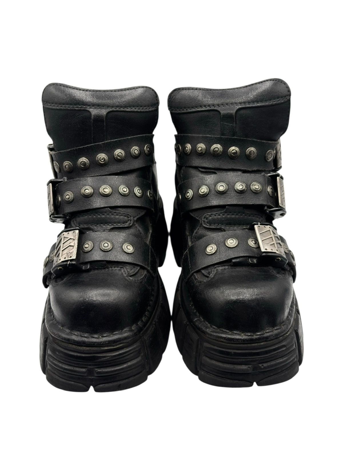 New Rock Vintage New Rock studded platform boots Size 36 Size US 6 / IT 36 - 2 Thumbnail