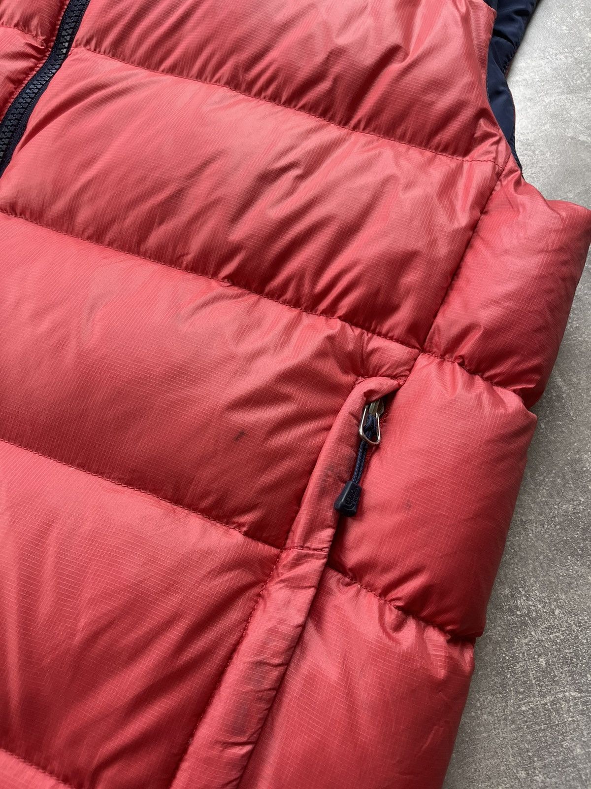 The North Face × Vintage The North Face 700 Down Puffer Vest Red Goose Down Korea Size US M / EU 48-50 / 2 - 6 Thumbnail