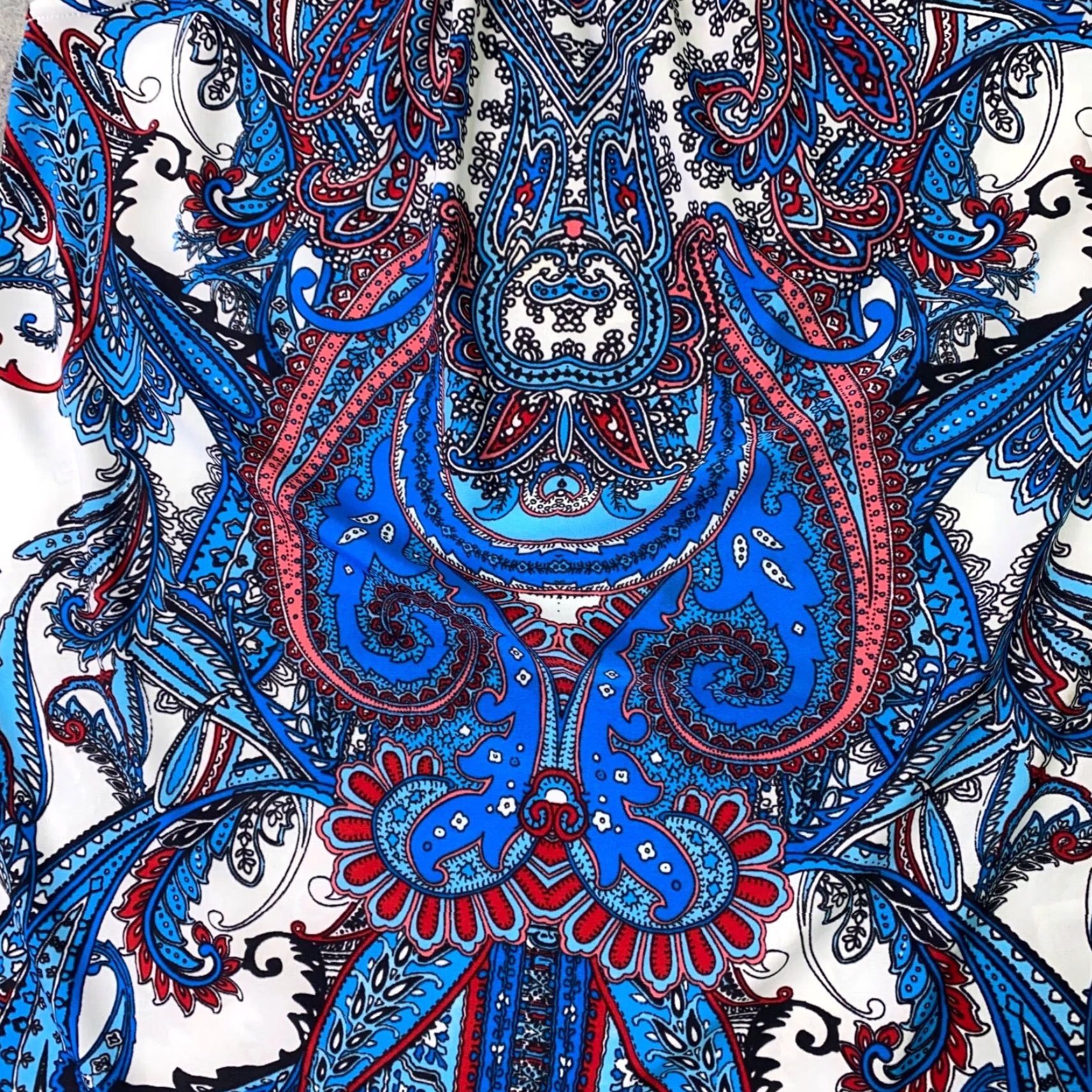 Vintage VINTAGE INC International Concepts Shirt XS Blue Sleeveless Neck Accent Stretch Paisley Blouse Womens Size XS / US 0-2 / IT 36-38 - 5 Thumbnail