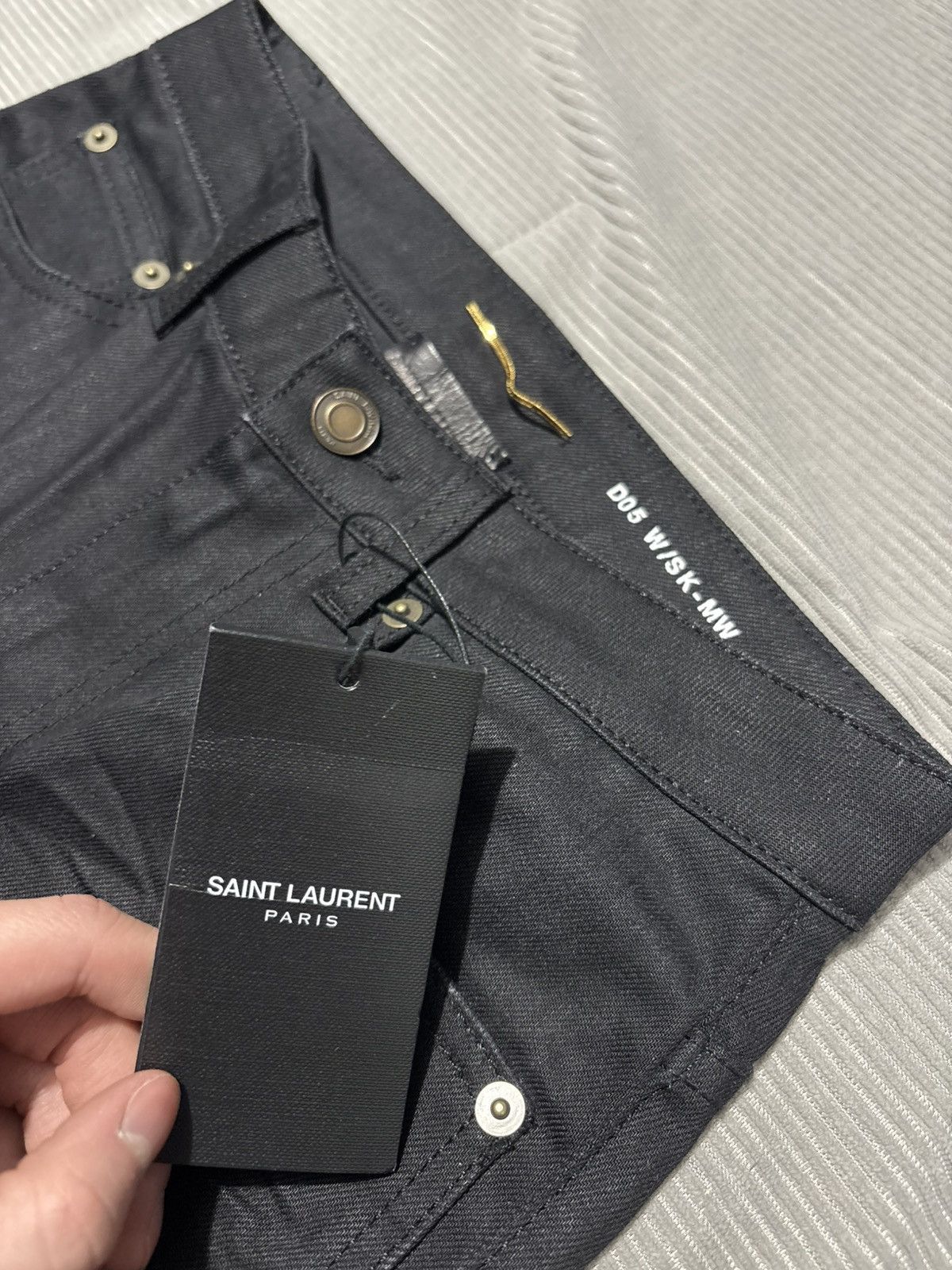 Saint Laurent Paris 25x31 Saint Laurent D05 Waxed Stacked whiskered jeans denim Size US 26 / EU 42 - 7 Thumbnail