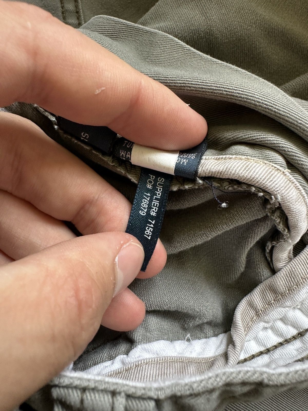 Polo Ralph Lauren Polo Ralph Lauren utility cargo chino shorts with worn look Size US 36 / EU 52 - 11 Thumbnail