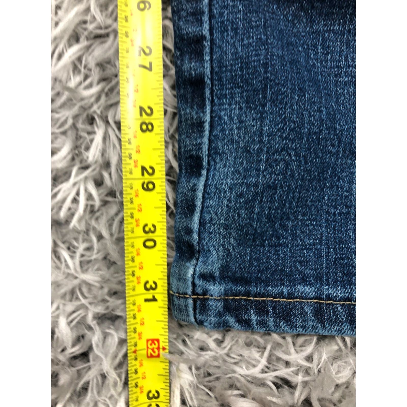 Lee Riders by Lee Straight Jeans Size 38x32 Mens Mid Rise Medium Wash Blue Stretch Denim 5-Pocket Belt Loops Regular Size US 38 / EU 54 - 3 Thumbnail