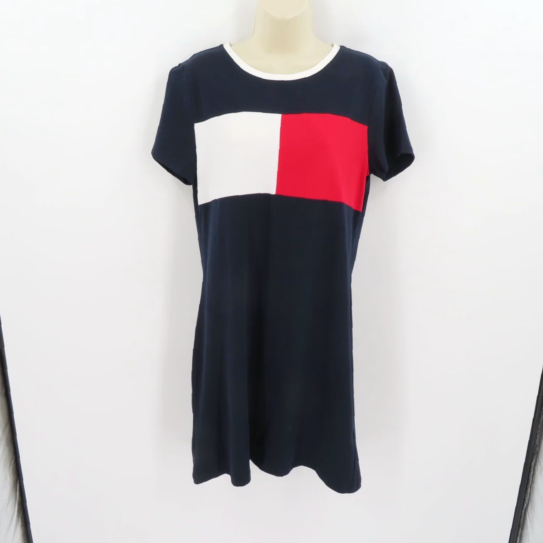 Tommy Hilfiger Tommy Hilfiger Dress Women Medium Short Sleeve Cotton Blend Solid Knee Length Blue White Red Shirt Dress T-Shirt Dress Vintage? No Size 32" / US 10 / IT 46 - 6 Thumbnail