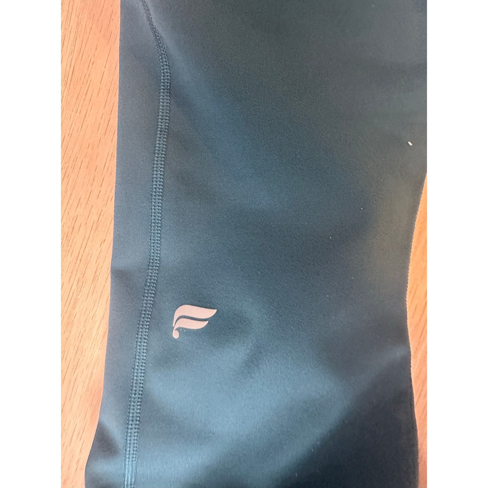 Fabletics Fabletics x Becky G PowerHold Green Legging - Size M Size 28" / US 6 / IT 42 - 10 Thumbnail