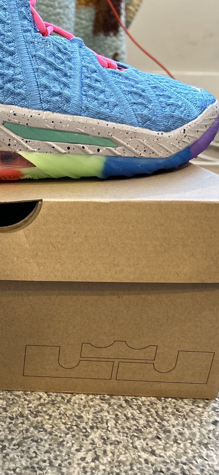 Nike Nike LeBron 18 Best Of 1-9 Light Blue Size US 12.5 / EU 45-46 - 6 Thumbnail