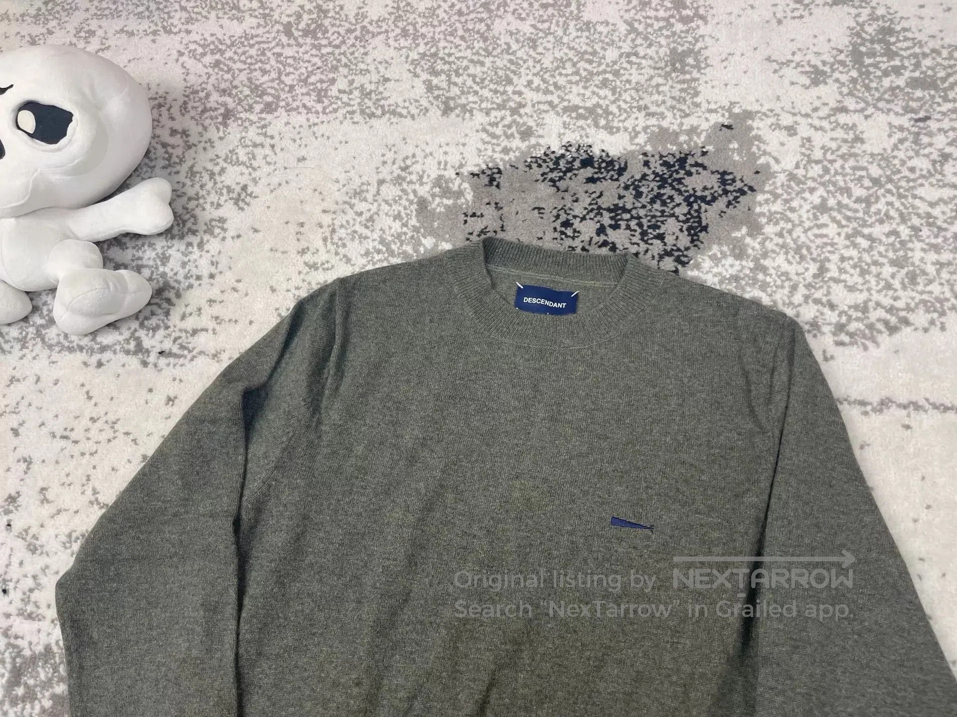 Descendant Gray Crewneck Sweater - Size S. Size US S / EU 44-46 / 1 - 2 Thumbnail