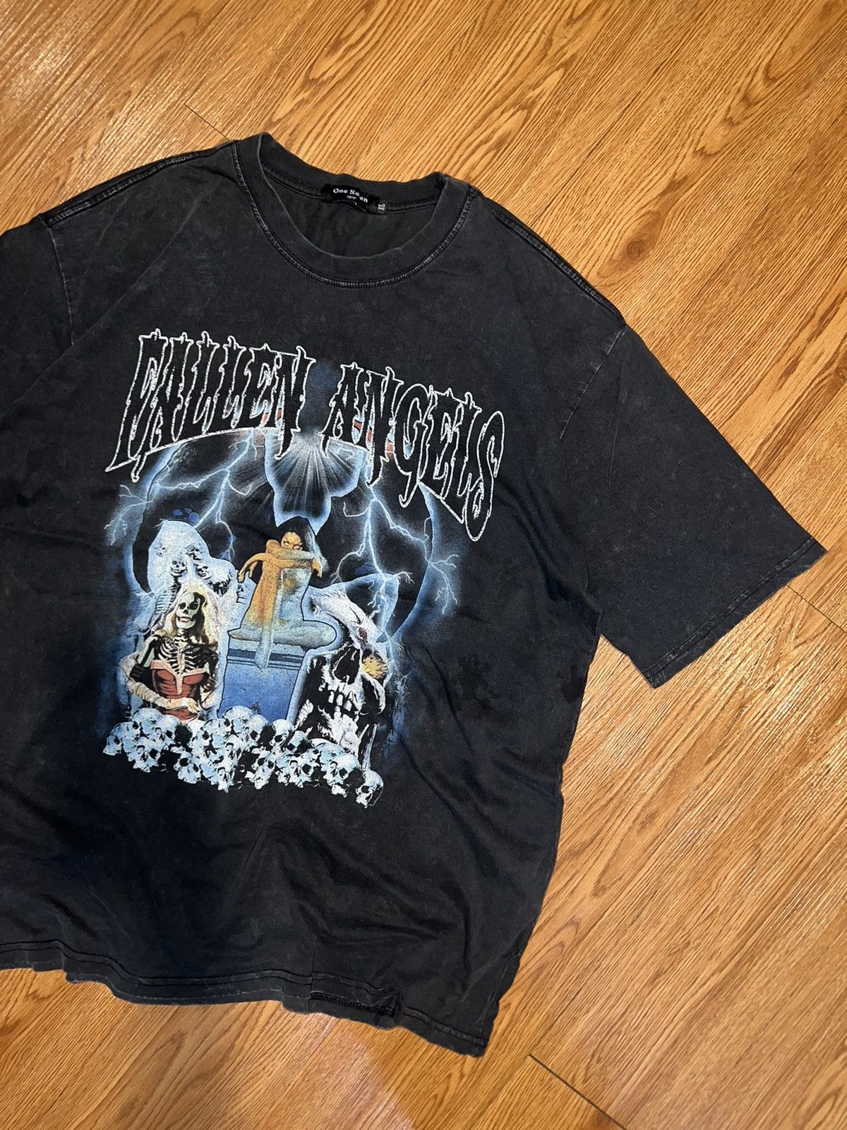 Vintage Rare item fallen angels Size US XL / EU 56 / 4 - 2 Thumbnail