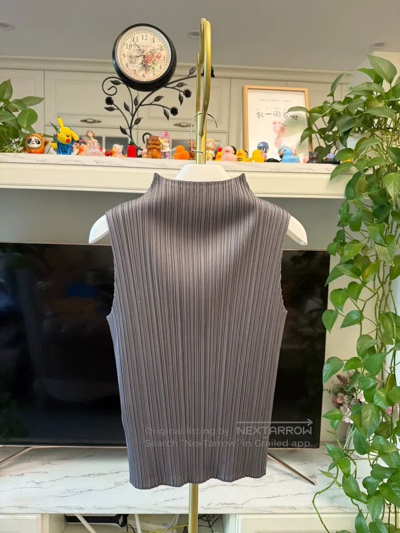 Issey Miyake Issey Miyake Dark Gray Sleeveless Tank Top Size L / US 10 / IT 46 - 5 Thumbnail