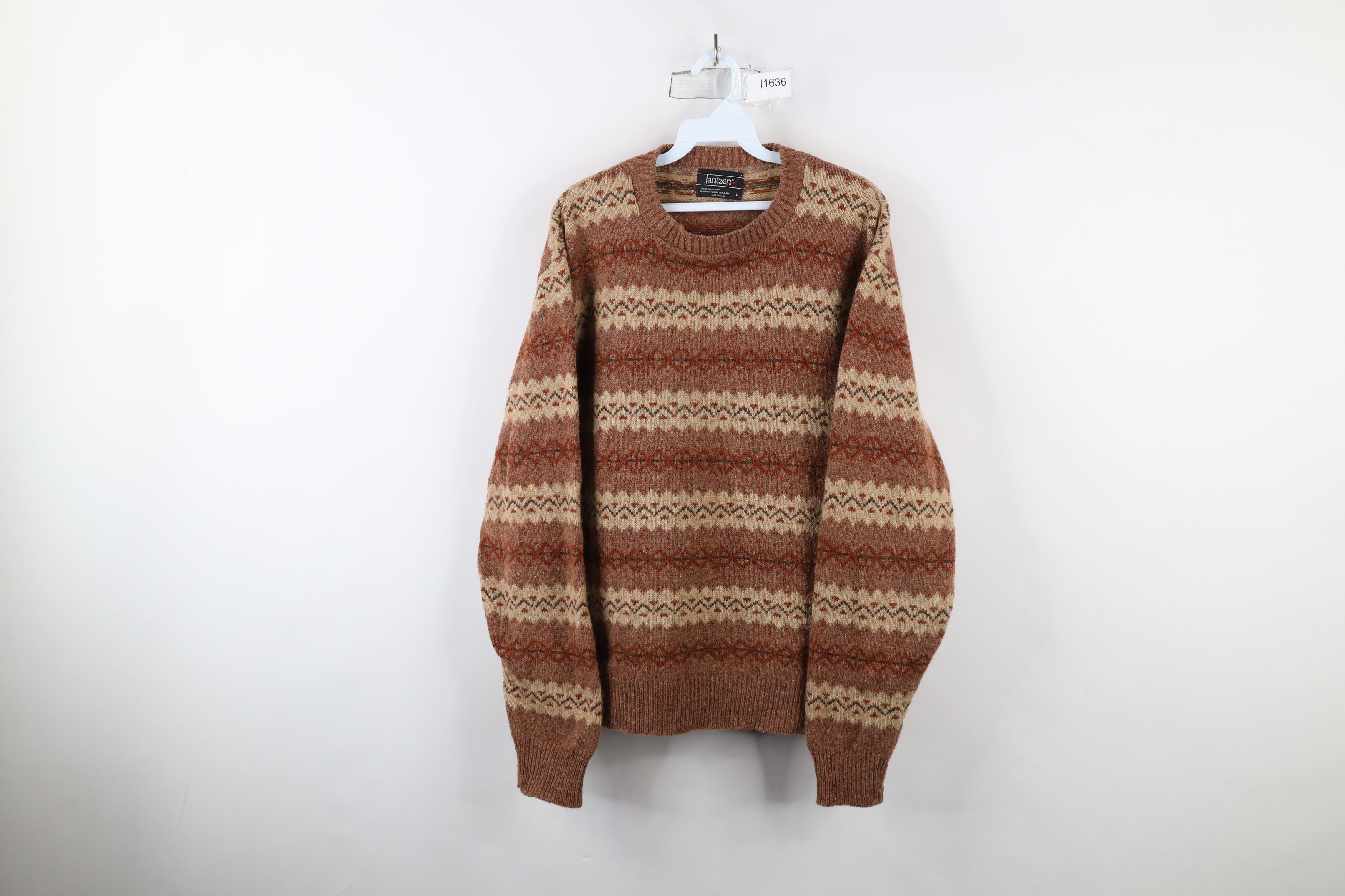 Vintage Vintage 70s Streetwear Fair Isle Knit Crewneck Sweater USA Size US L / EU 52-54 / 3 - 1 Thumbnail