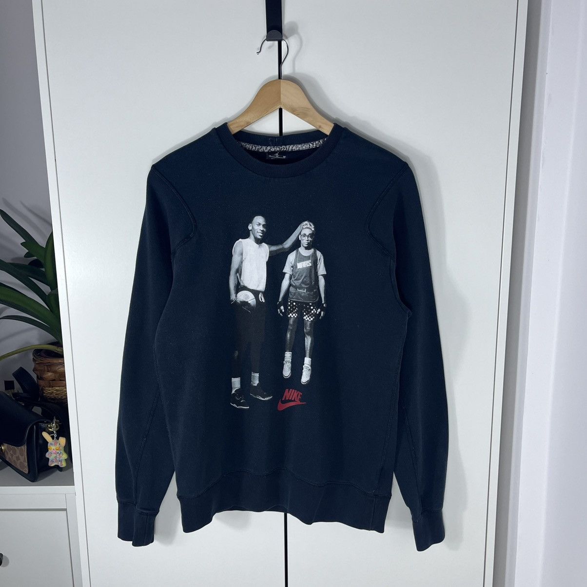 Jordan Brand Vintage Nike Michael Jordan Spike Lee Blue Sweatshirt Size US M / EU 48-50 / 2 - 1 Thumbnail