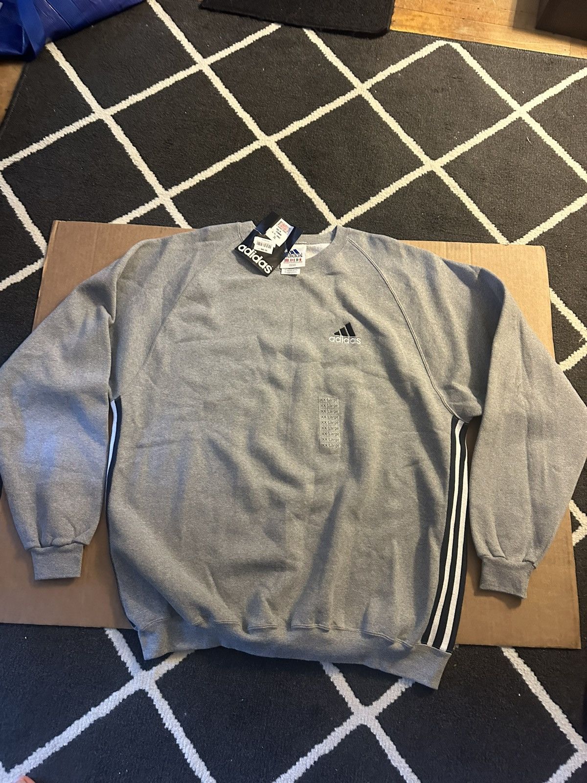 Adidas × Vintage Vintage adidas striped logo crewneck NWT Size US XXL / EU 58 / 5 - 1 Thumbnail