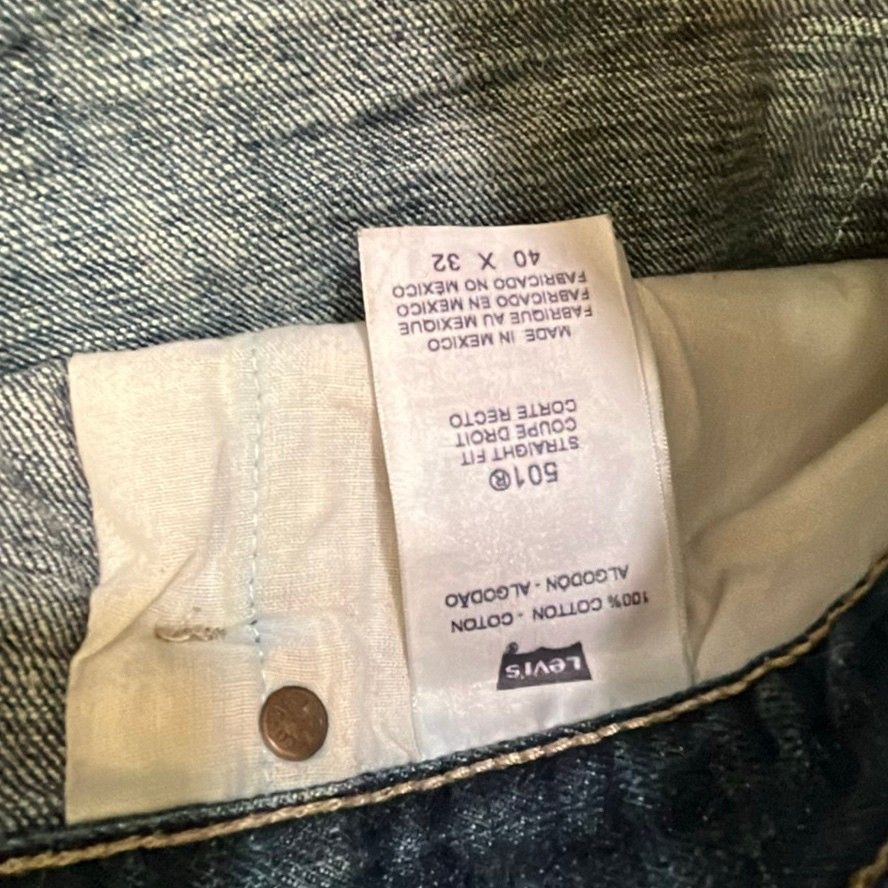 Levi's Levi's 501 Blue Denim Jeans – Size 32 – Vintage Size US 40 / EU 56 - 2 Thumbnail