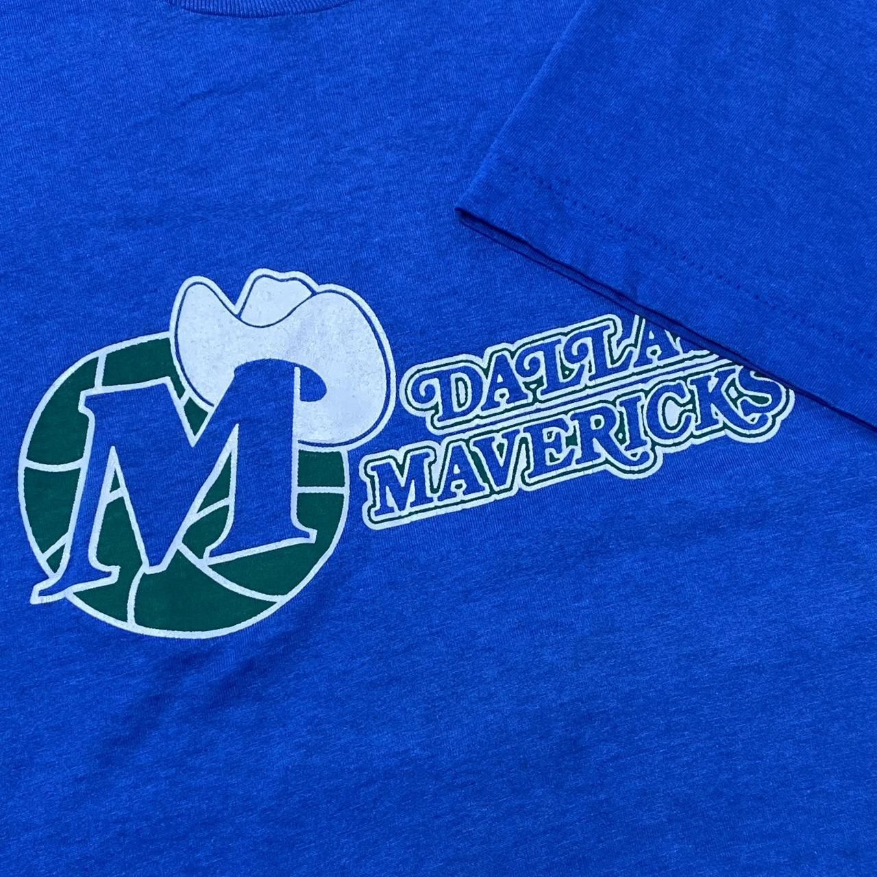 Other Vintage NBA Dallas Mavericks Blue Basketball Tee Size Large Size US L / EU 52-54 / 3 - 3 Thumbnail