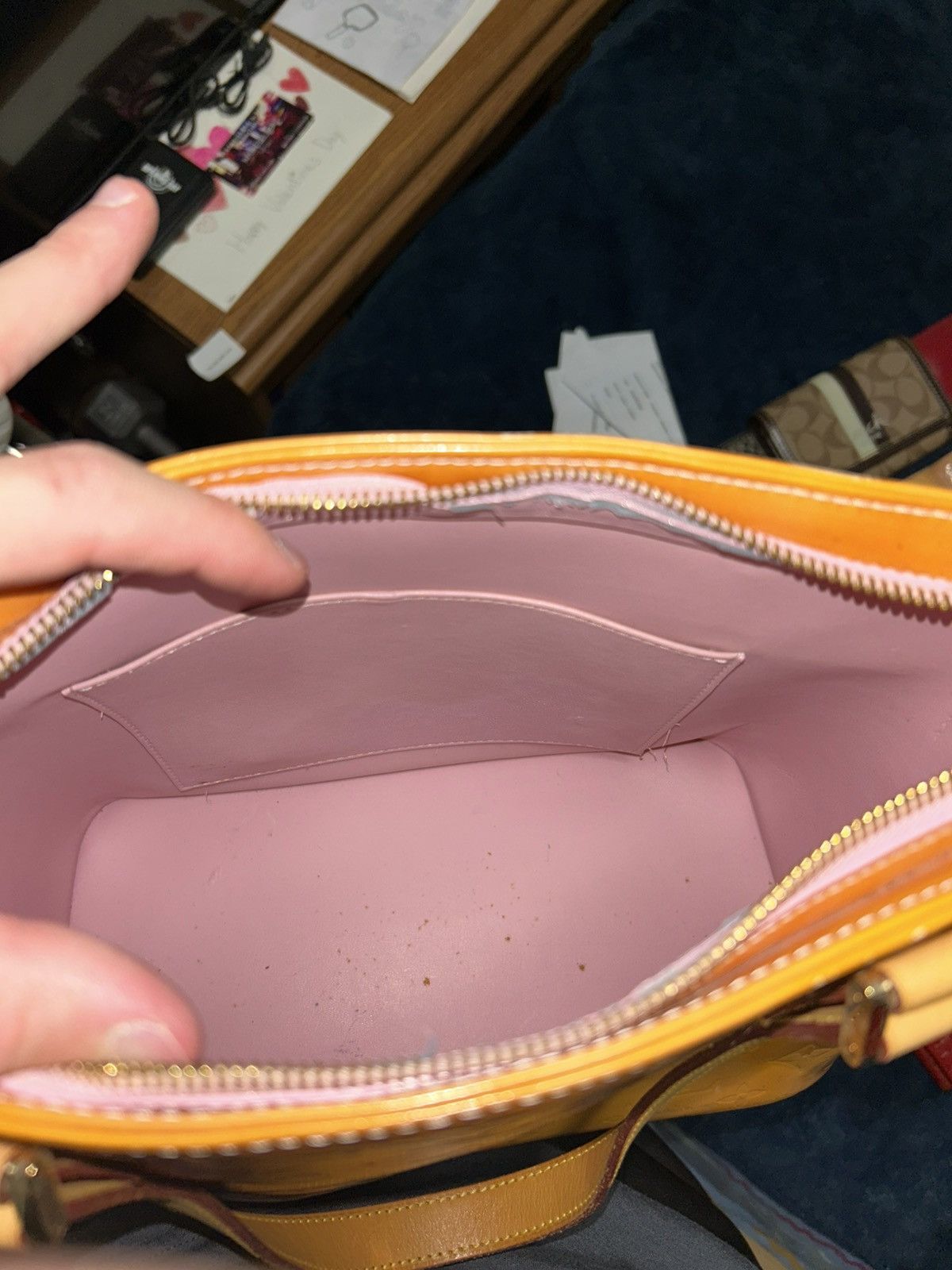 Louis Vuitton Louis Vuitton purse Size ONE SIZE - 11 Thumbnail