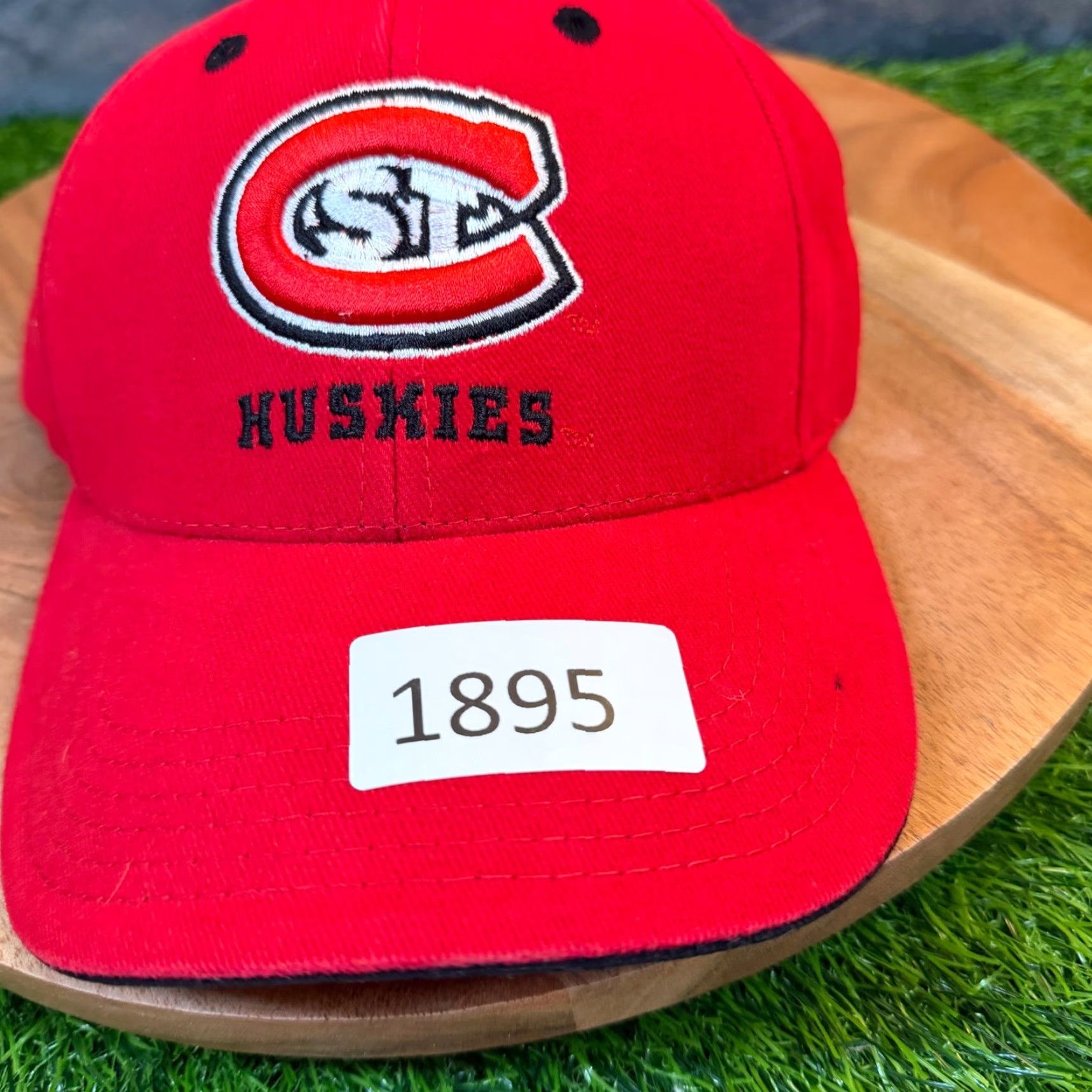 Vintage VINTAGE? CAPTIVATING HEADGEAR SCSU RED BASEBALL CAP HAT MENS OSFA Size ONE SIZE - 7 Thumbnail