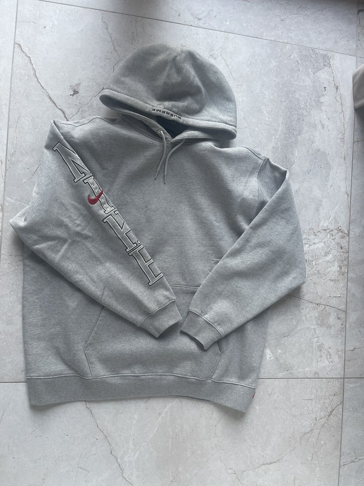 image of Nike Supreme Hoodie Ss24 in Grey, Men's (Size 2XL)