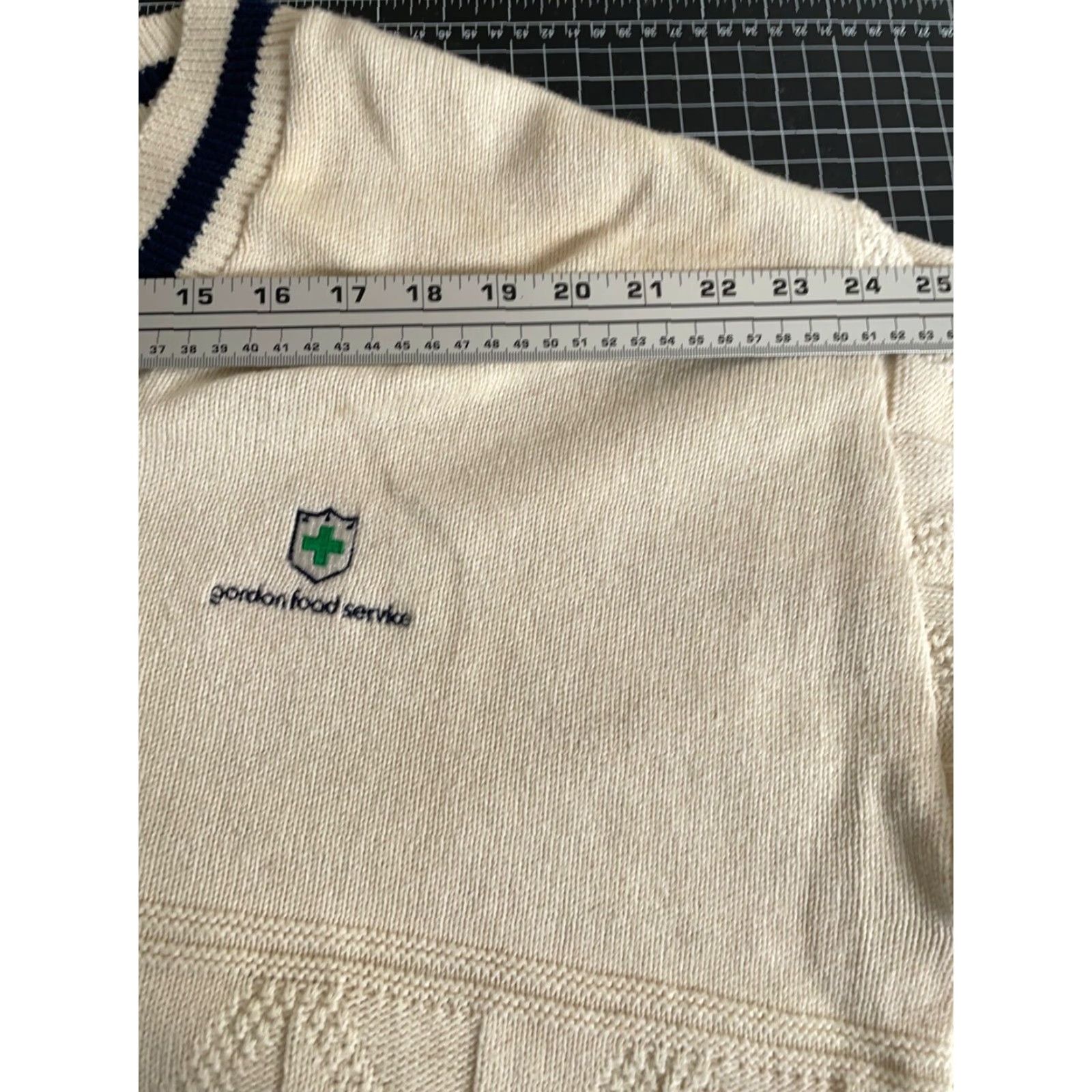 Vintage VINTAGE Vantage Cotton Sweater Men's XL V-Neck Knit Pullover Casual Autumn Winter Ivory Embroidered 90s Size US XL / EU 56 / 4 - 7 Thumbnail