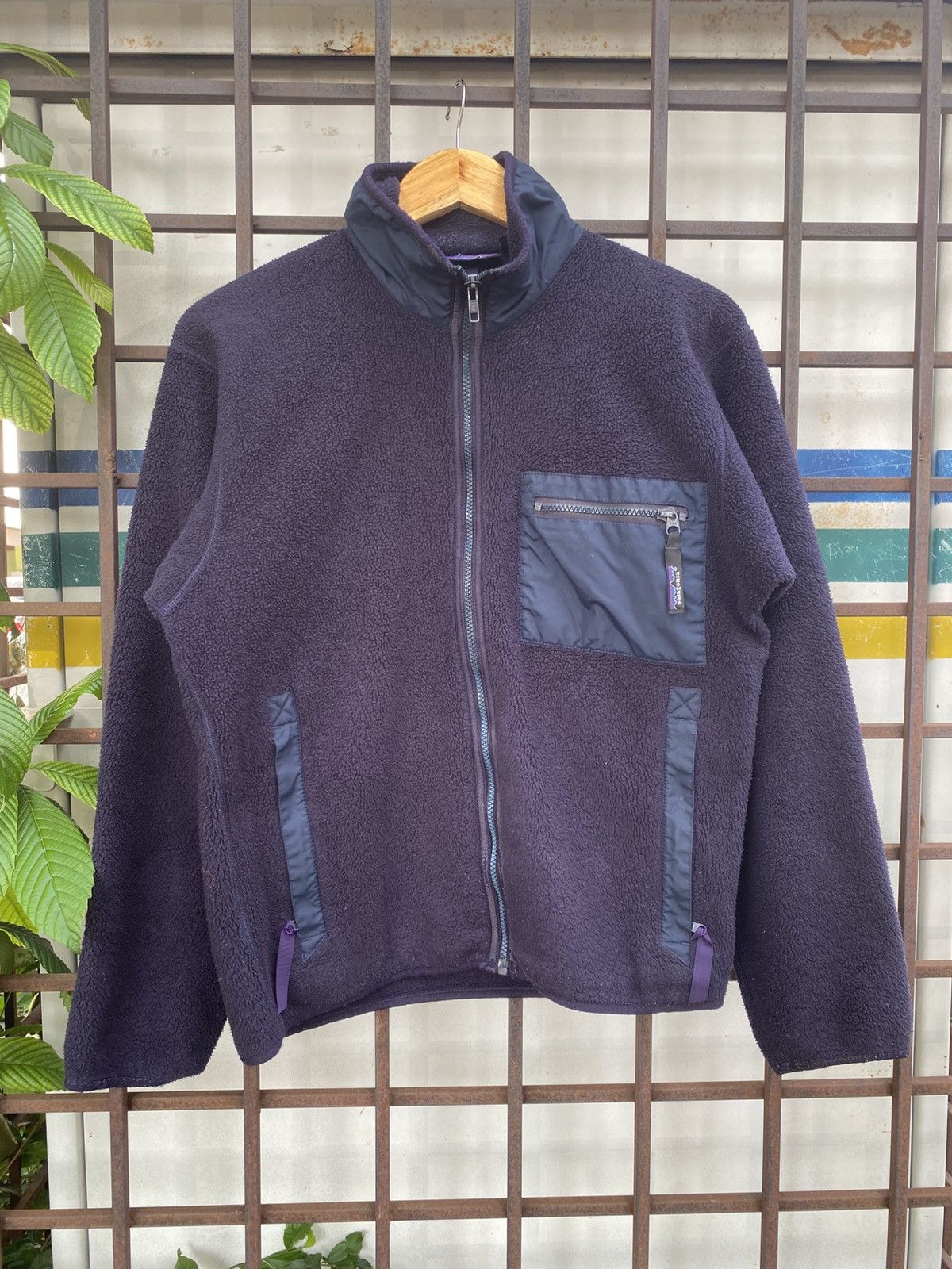 Patagonia Vintage Patagonia Chest Pocket Deep Pile Purple Fleece USA Size US S / EU 44-46 / 1 - 2 Thumbnail