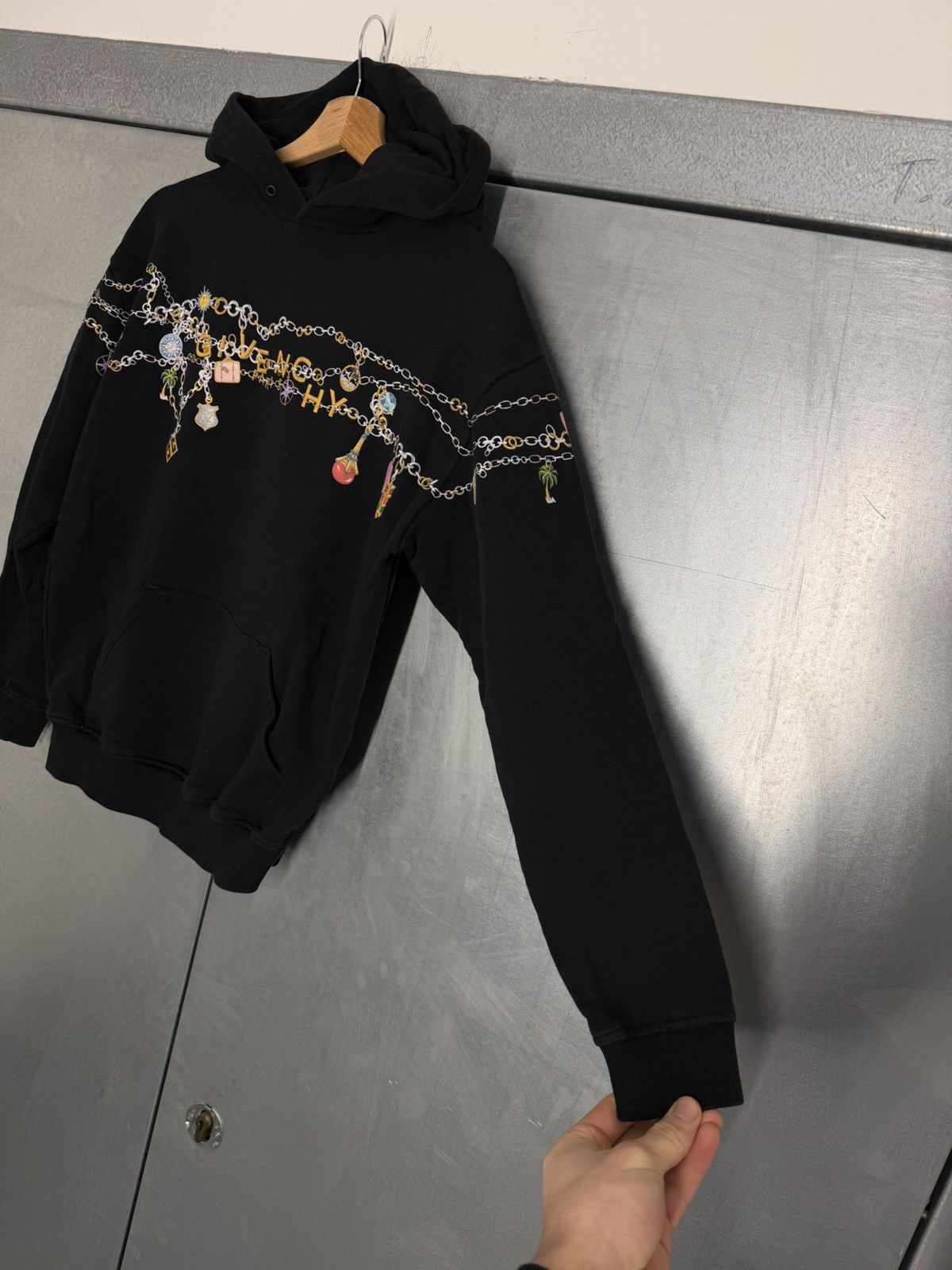 Givenchy Givenchy Dagger Chain Print Hoodie Size US XS / EU 42 / 0 - 6 Thumbnail