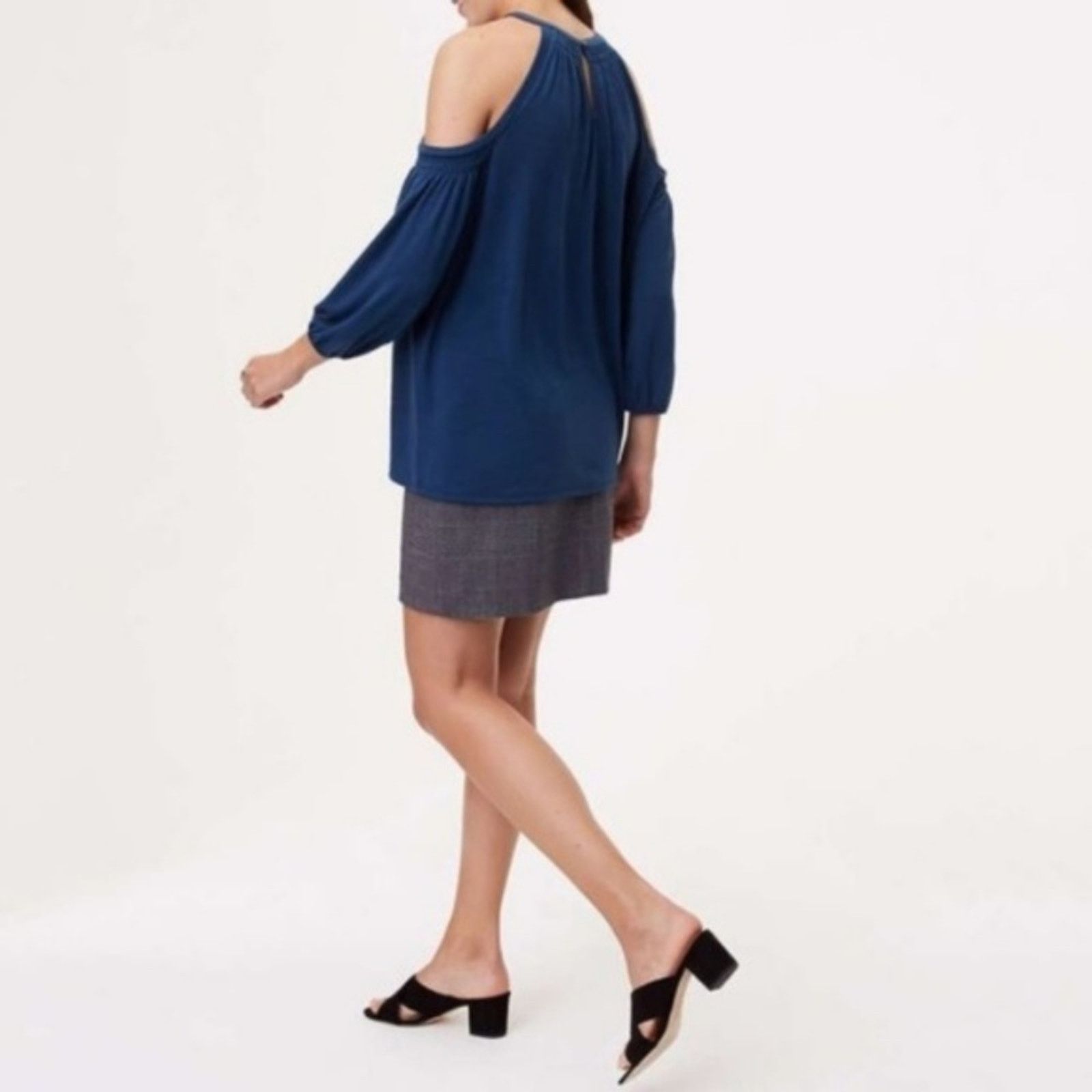 Loft LOFT Blue Smocked Cold Shoulder Top Size S / US 4 / IT 40 - 7 Thumbnail