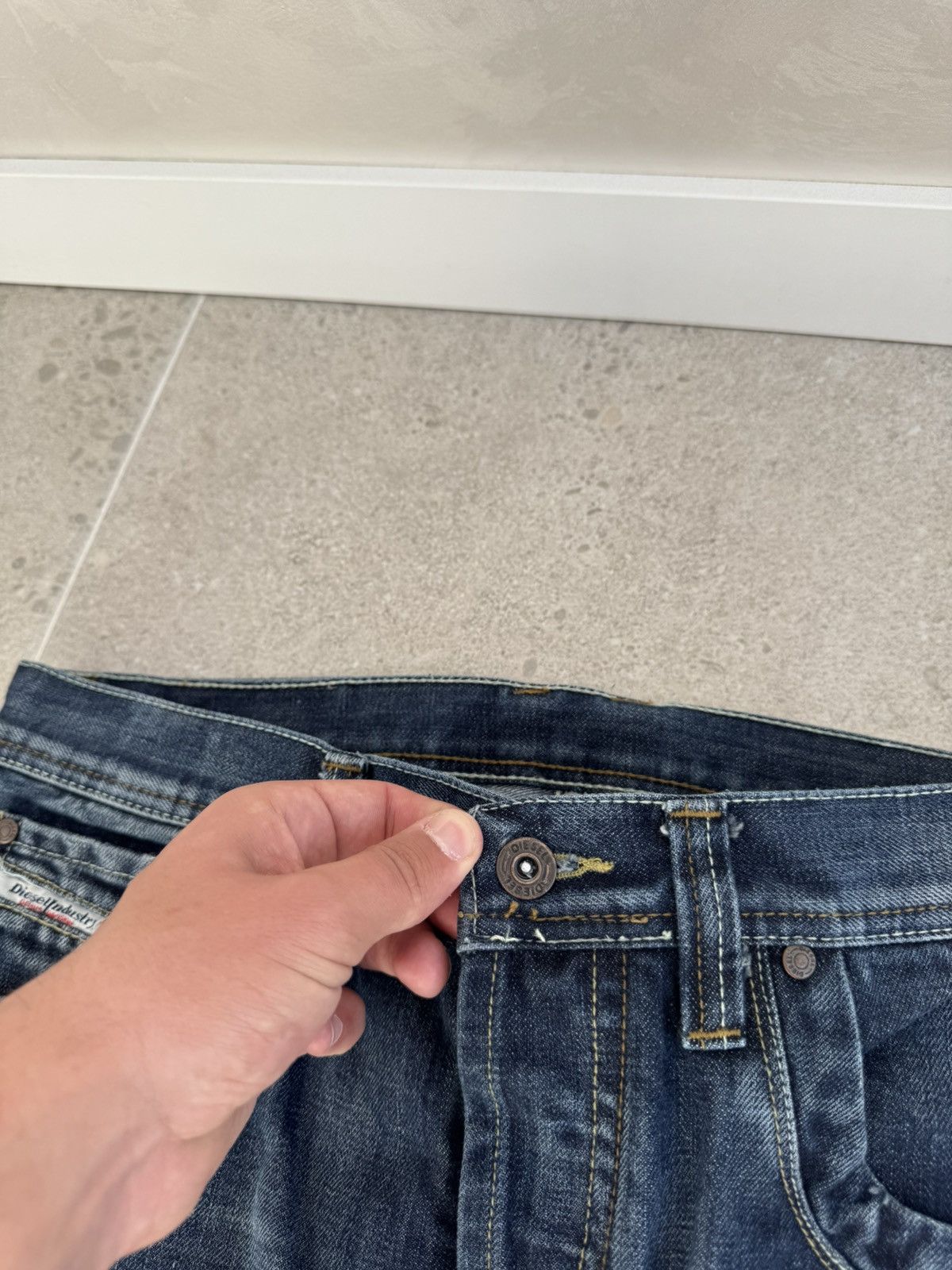 Diesel Crazy Flared Vntg Diesel Jeans Japanese Faded Bootcut Denim Size US 32 / EU 48 - 7 Thumbnail