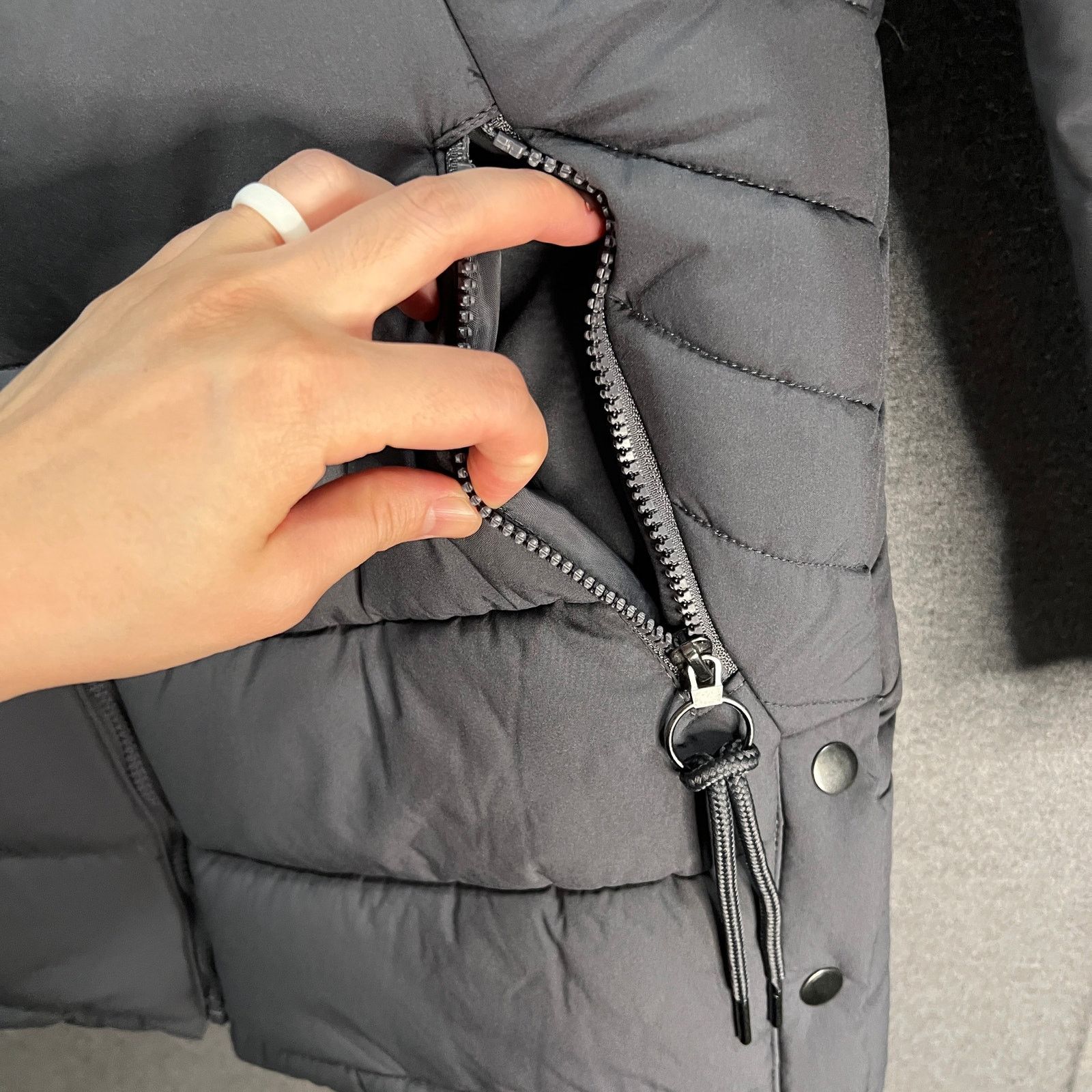 Other Maralyn & Me Women's Winter Outerwear Coat Gray Hood Size S Size S / US 4 / IT 40 - 4 Thumbnail