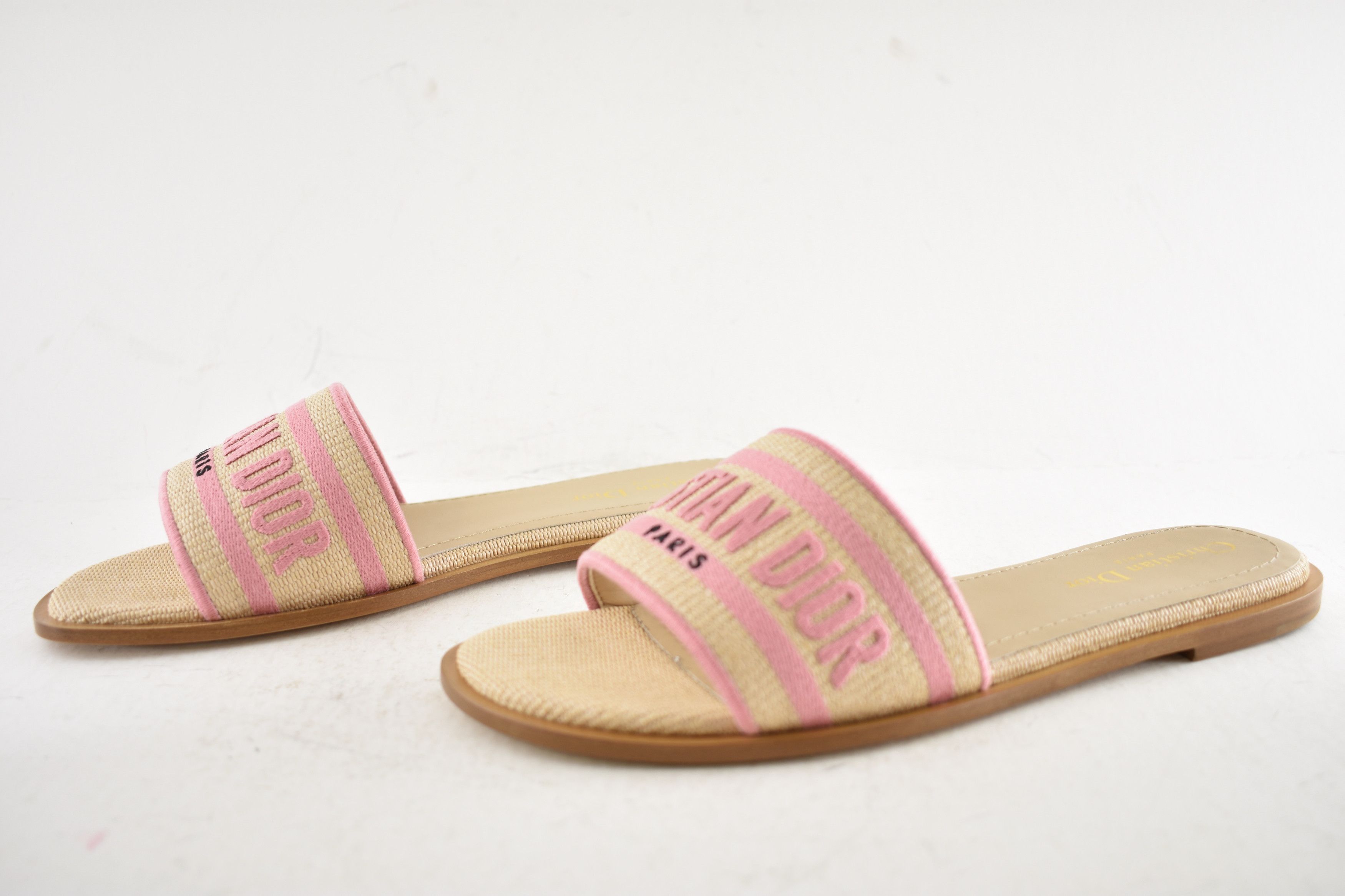 Dior Dior Dway Rose Begonia Raffia Logo Slide Flat Sandal 38.5 Size US 8.5 / IT 38.5 - 11 Thumbnail