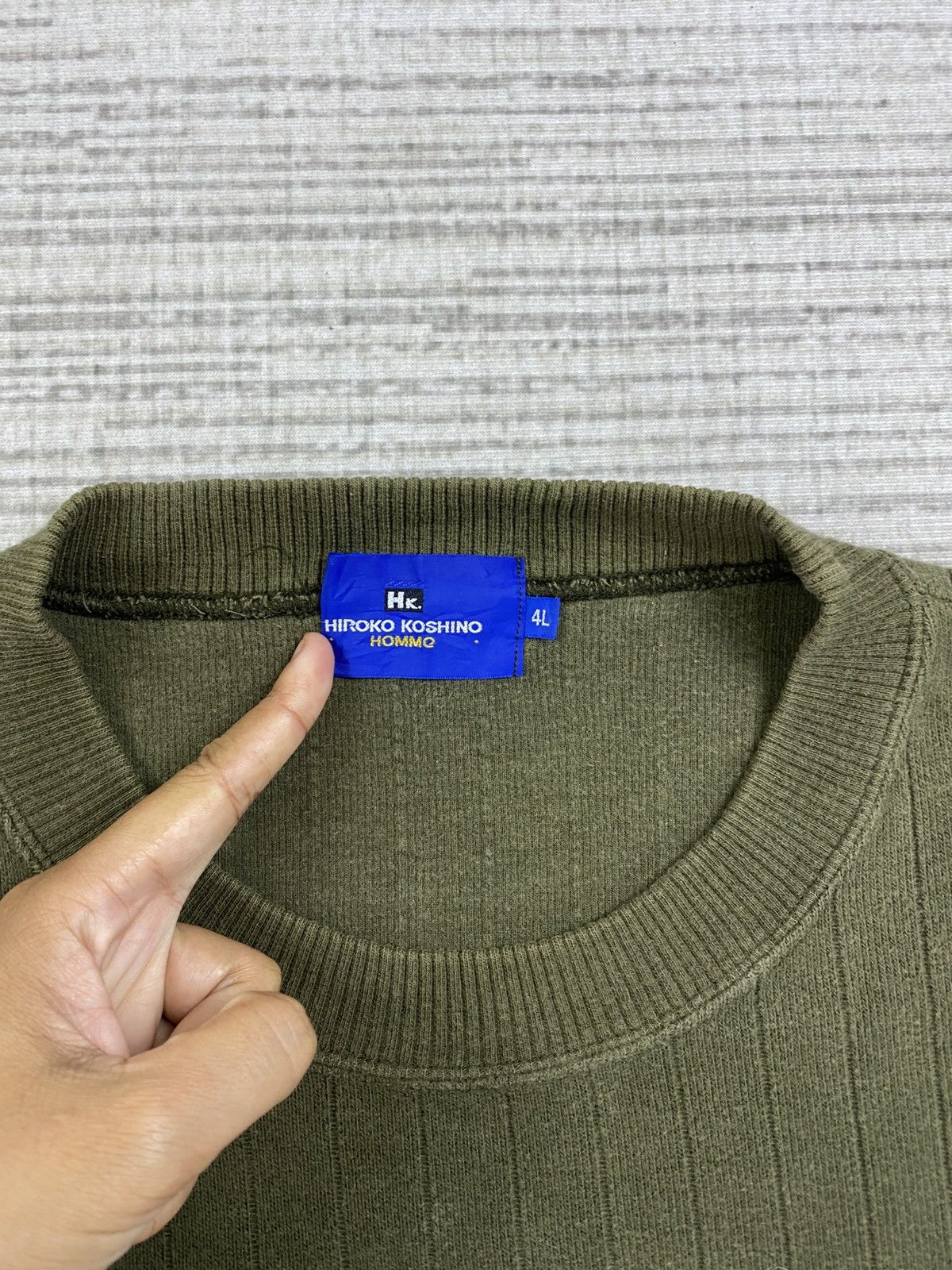 Designer × Hiroko Koshino Homme × Vintage Vtg 90s Hiroko Koshino Homme Embroidery Spellout Sweatshirt Size US XL / EU 56 / 4 - 7 Thumbnail