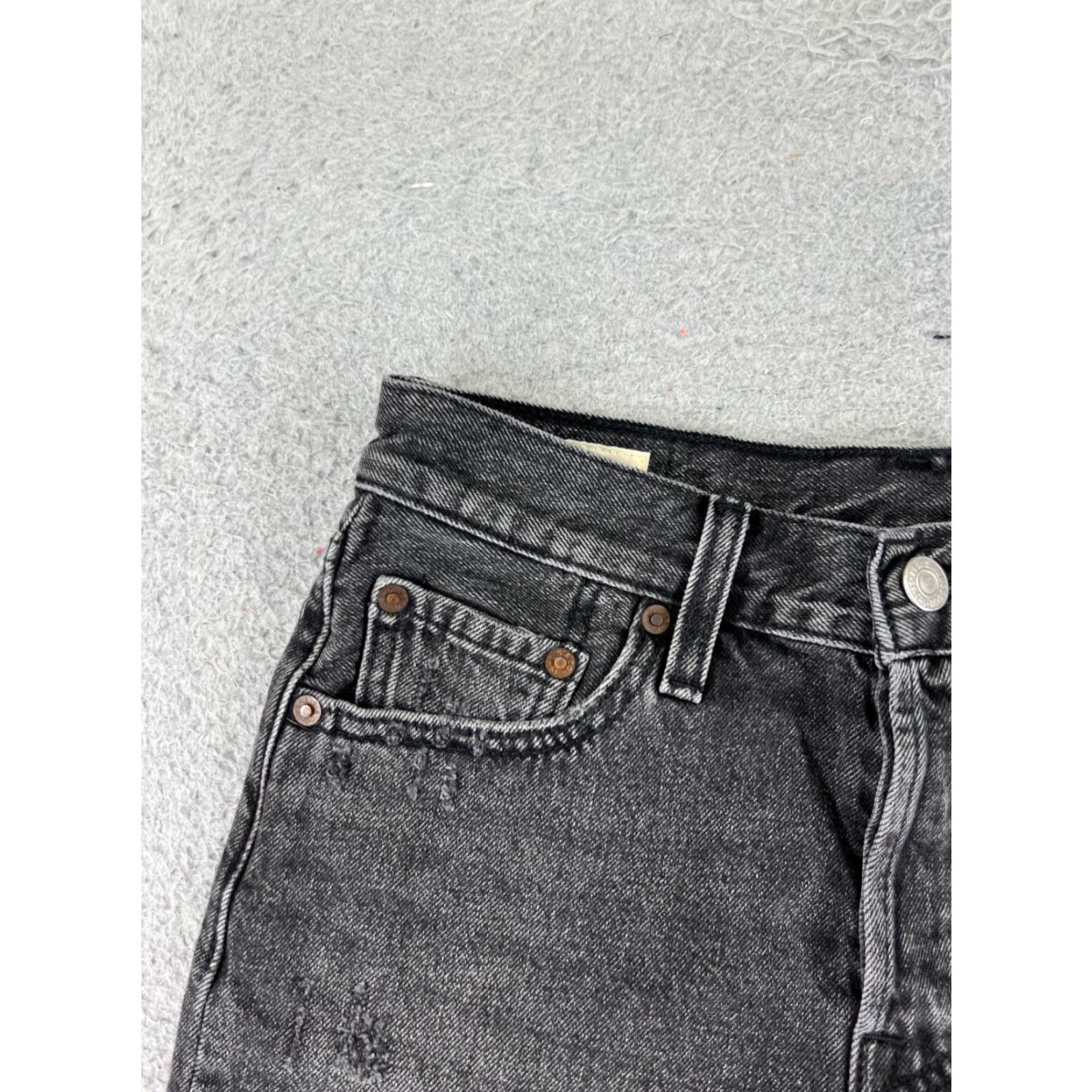 Levi's Levi's Women's Denim Shorts 24 Black Cut-Off Vintage Big E 501 Button Fly Casual Size 42" / US 20 - 4 Thumbnail