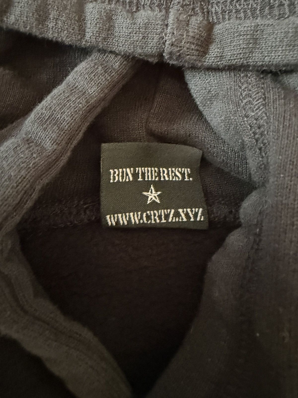Corteiz Corteiz Alcatraz Hoodie 2025 Triple Black Medium Size US M / EU 48-50 / 2 - 5 Thumbnail