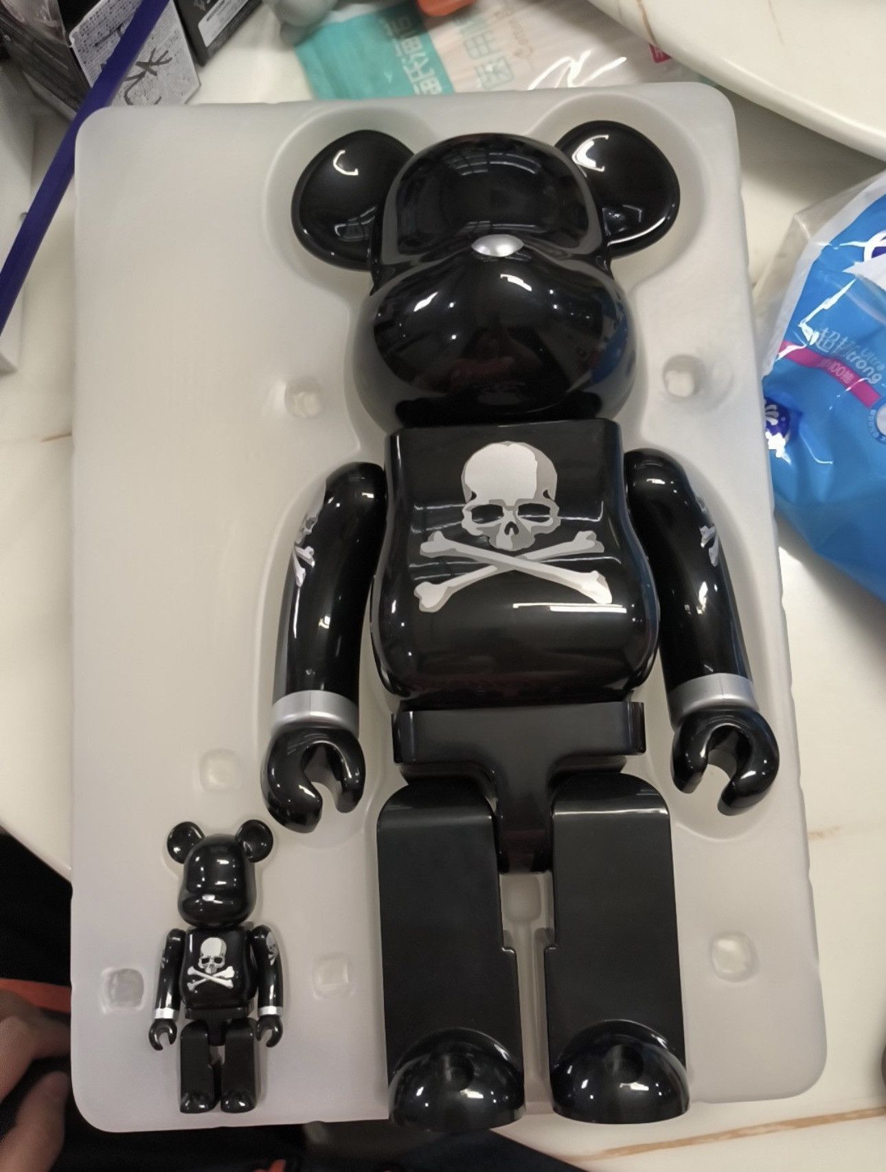 Japanese Brand × Medicom Toy Bearbrick Mastermind Japan Black Chrome Ver. 100% & 400% Set Size ONE SIZE - 3 Thumbnail