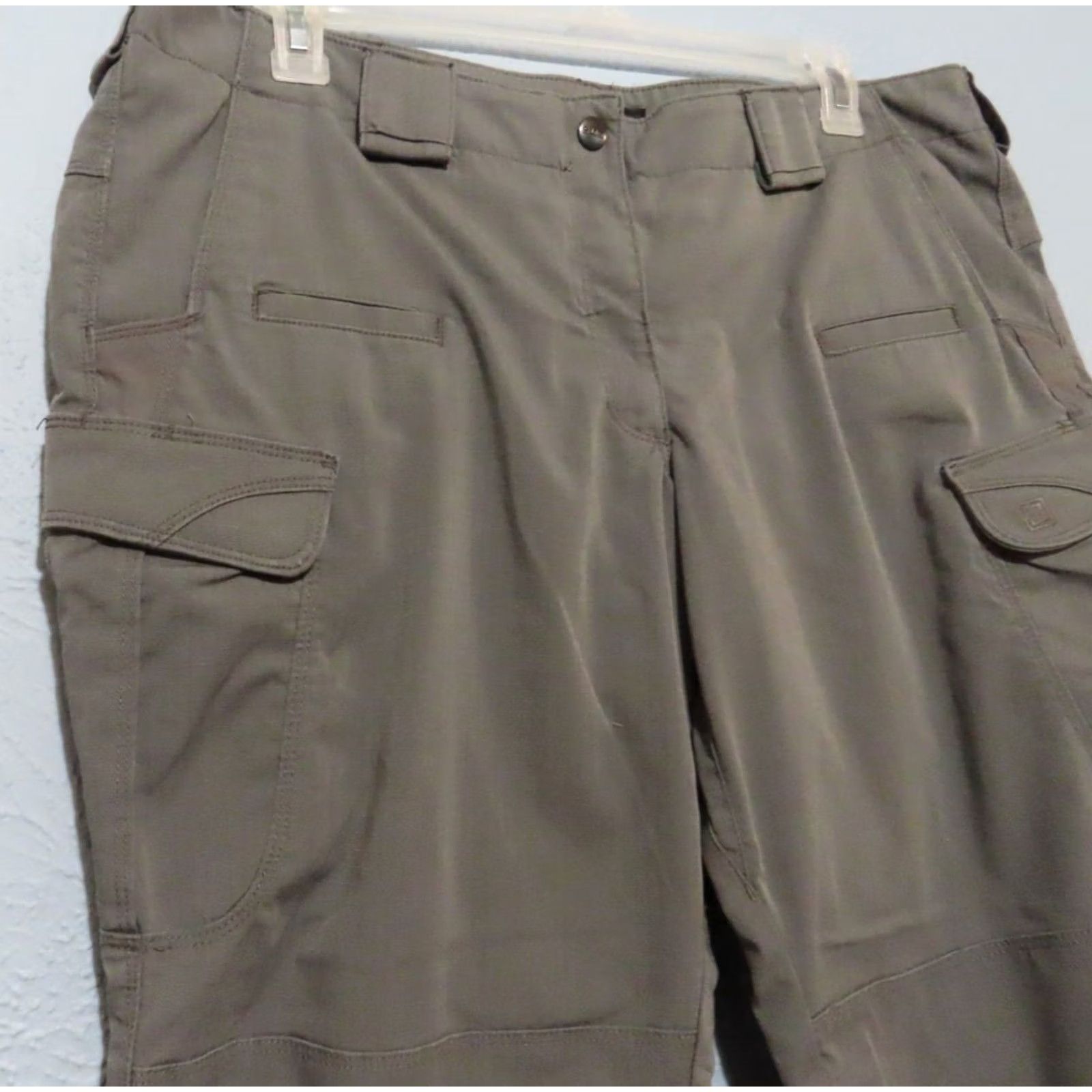 Vintage 5.11 Tactical Women's 20 Stryke Pants 64386 Gray Cargo 40" Waist 31" Inseam Pants Womens Regular 20 Gray Logo Pockets Stretch Stain Resistant Canvas Size 42" / US 20 - 5 Thumbnail