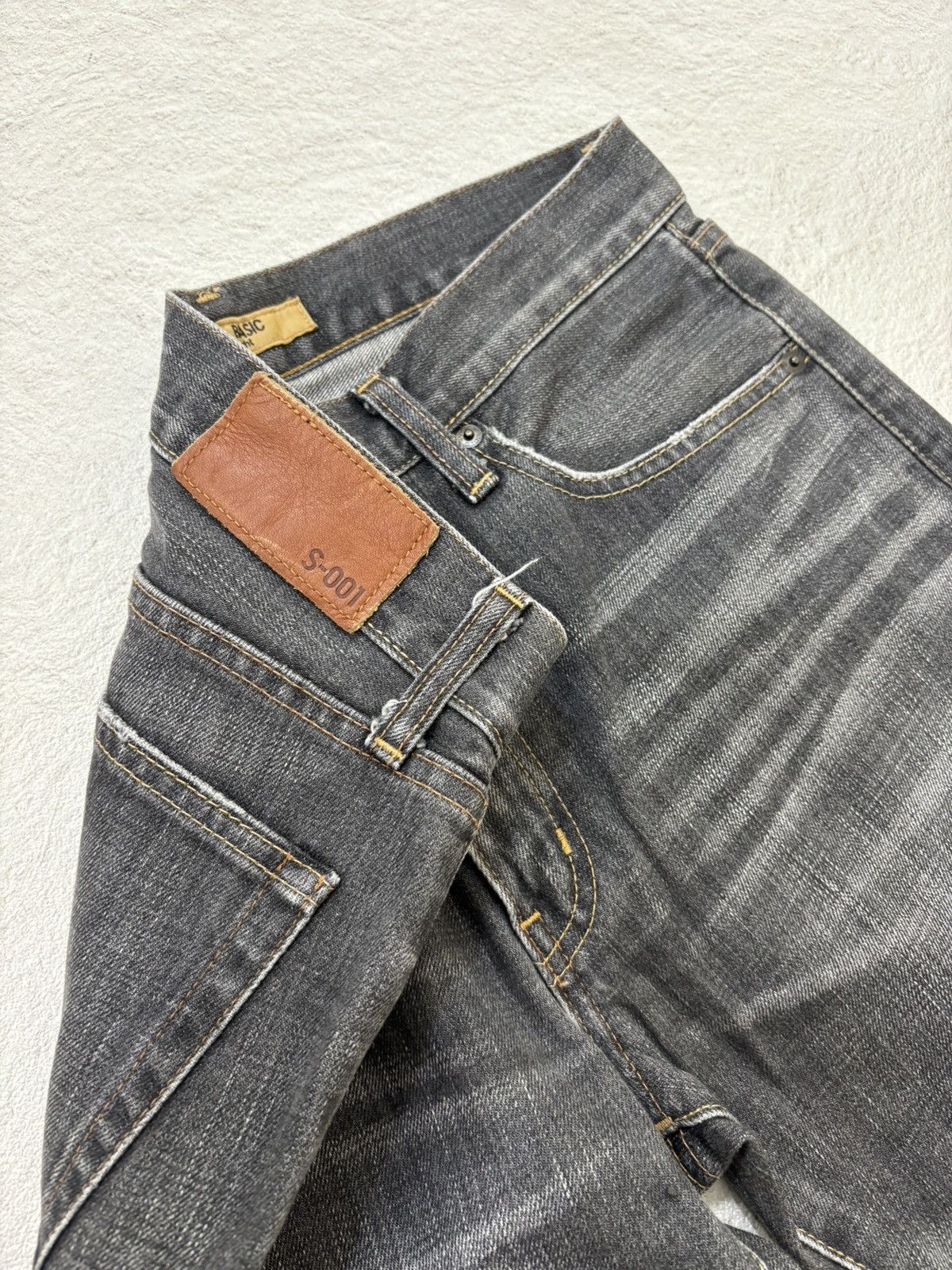 Hysteric Glamour 2000s Original basic Smoke wash japanese denim pants Size US 31 - 5 Thumbnail