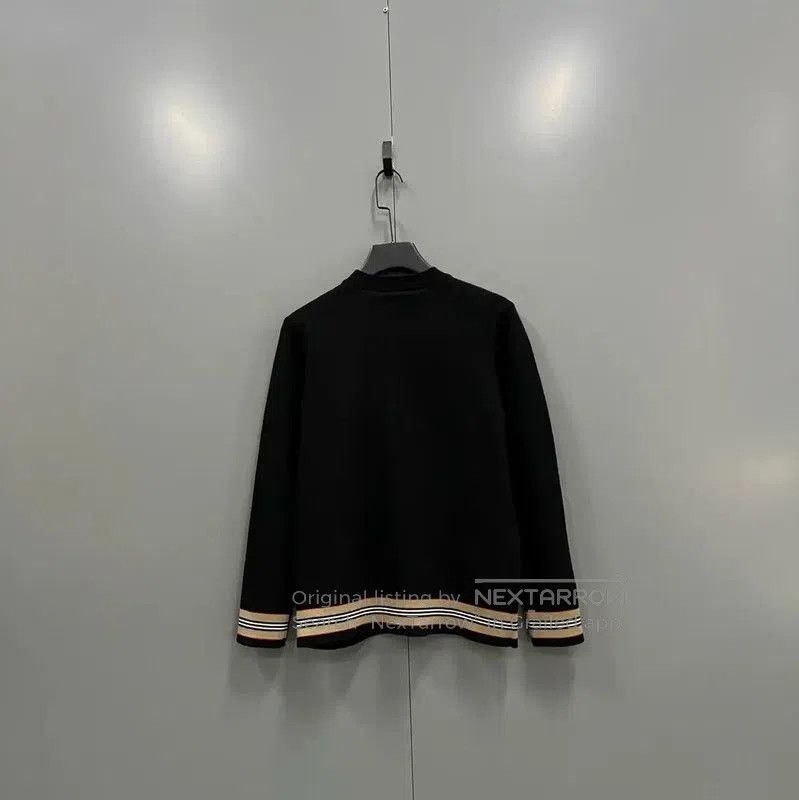 Burberry Burberry Black Wool Long Sleeve Sweater. Size XL / US 12-14 / IT 48-50 - 2 Thumbnail
