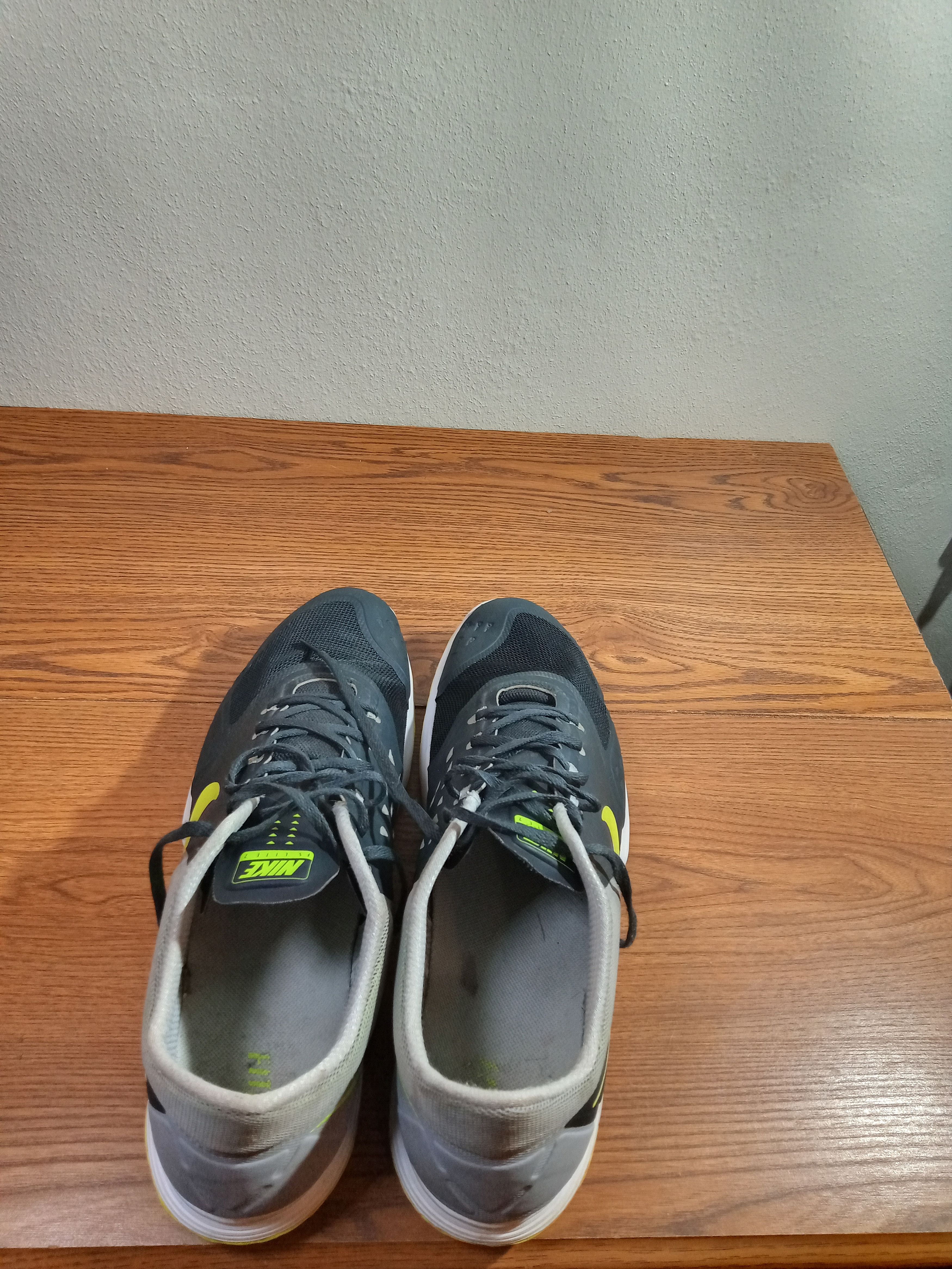 Nike Men's Nike Metcon 1 Flywire Running Sneakers Size US 15 / EU 48 - 8 Thumbnail